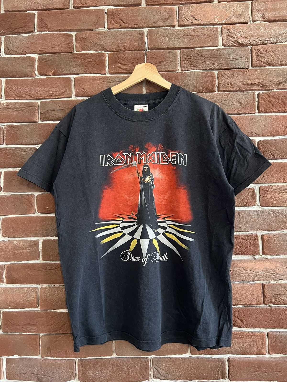 Band Tees Rare Vintage 2003 Iron Maiden Dance Death Metal Band Tee Size US L / EU 52-54 / 3 - 1 Thumbnail