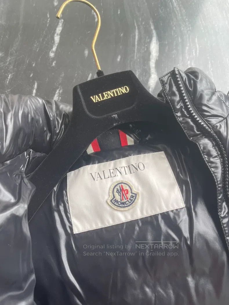 Valentino Valentino Co-branded down jacket Size US XS / EU 42 / 0 - 5 Thumbnail
