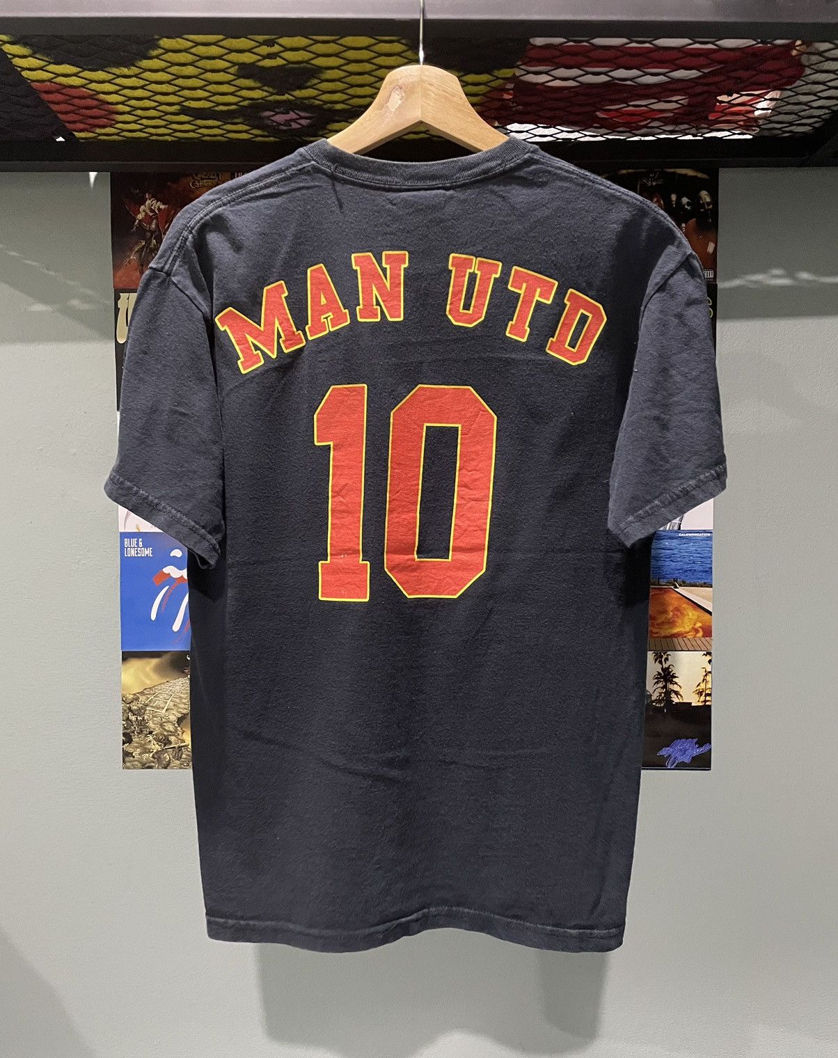 Vintage Vtg Official Merchandise Man United Tee Size US M / EU 48-50 / 2 - 7 Thumbnail