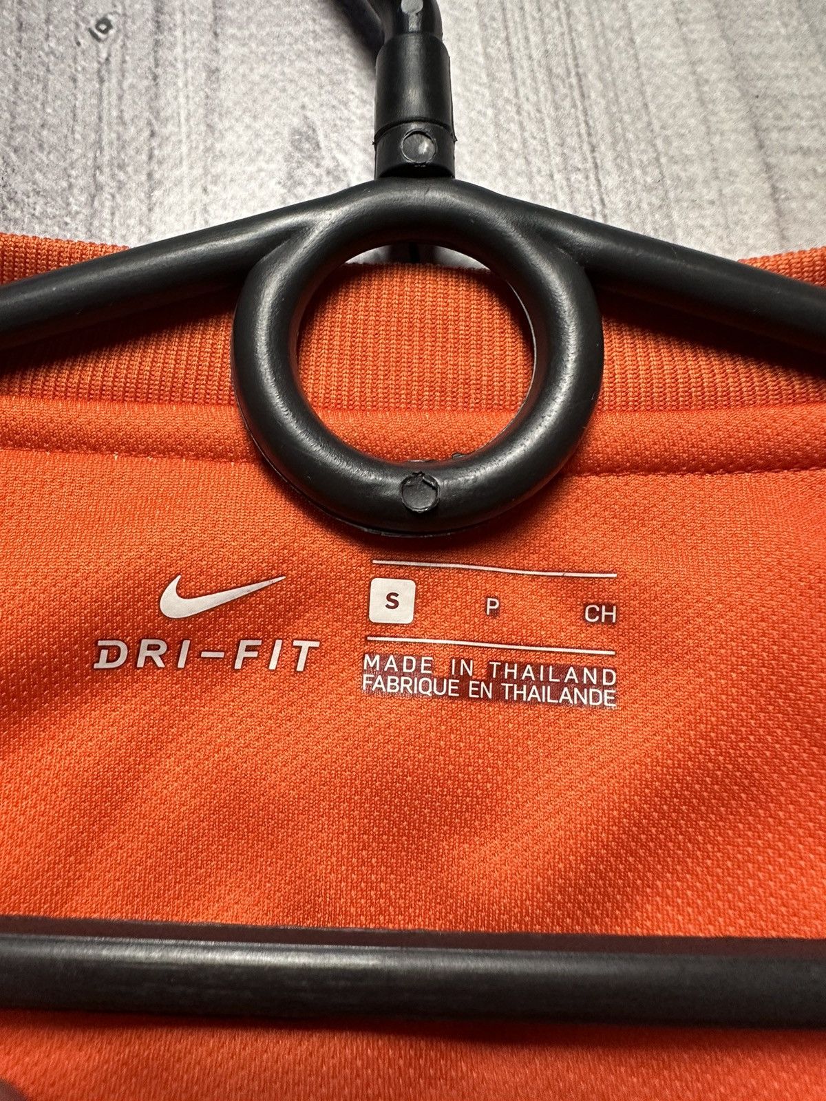 Nike × Vintage Vintage Nike Manchester City orange soccer jersey size S Size US S / EU 44-46 / 1 - 5 Thumbnail