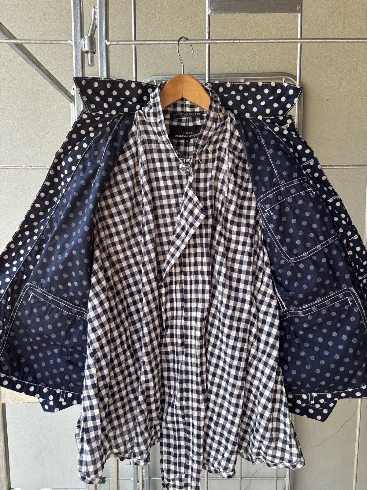 10 Corso Como × Comme des Garcons COMME des GARCONS X 10 Corso Como jacket runway 2021. Size S / US 4 / IT 40 - 13 Thumbnail