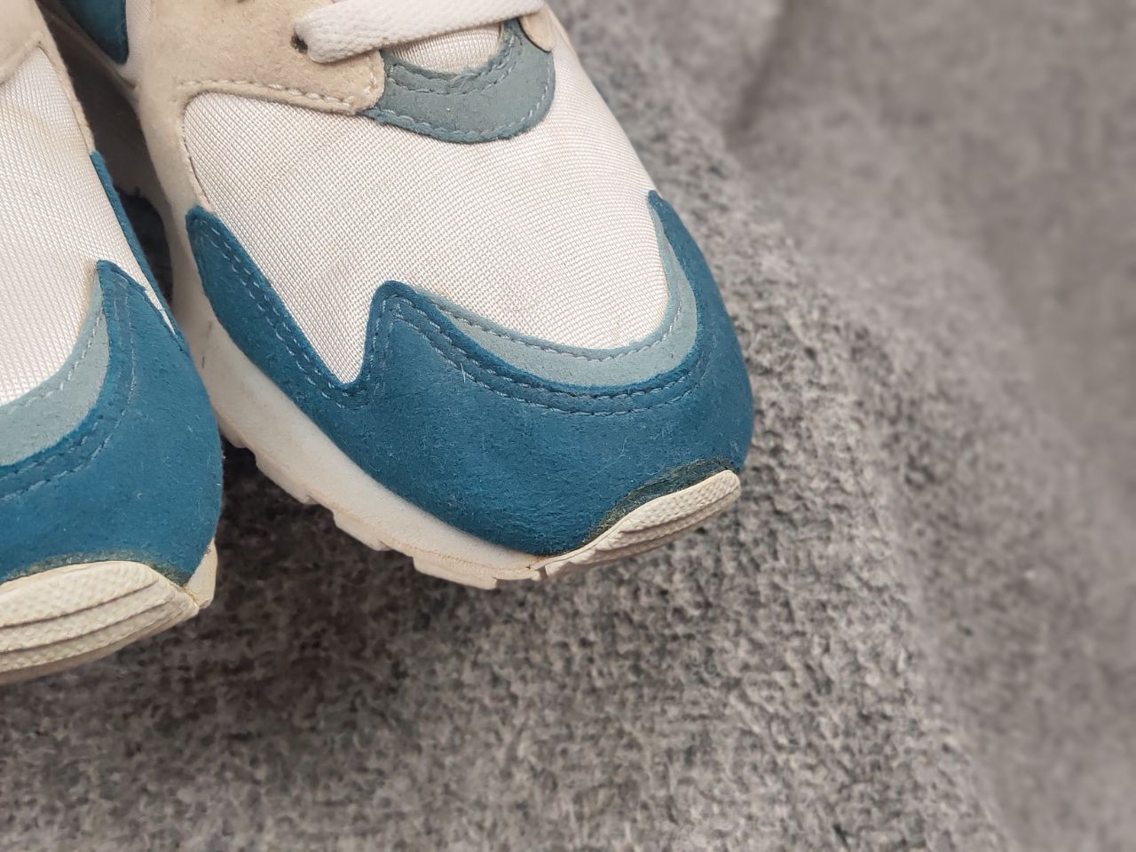 Nike Vintage 96's Nike Outburst White Blue Rare Sneakers Size US 8 / IT 38 - 19 Thumbnail