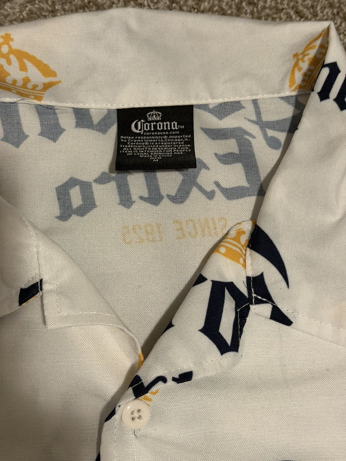 Other Corona Extra Beer Shirt Mens M Short Sleeve Button Up Size US M / EU 48-50 / 2 - 3 Thumbnail