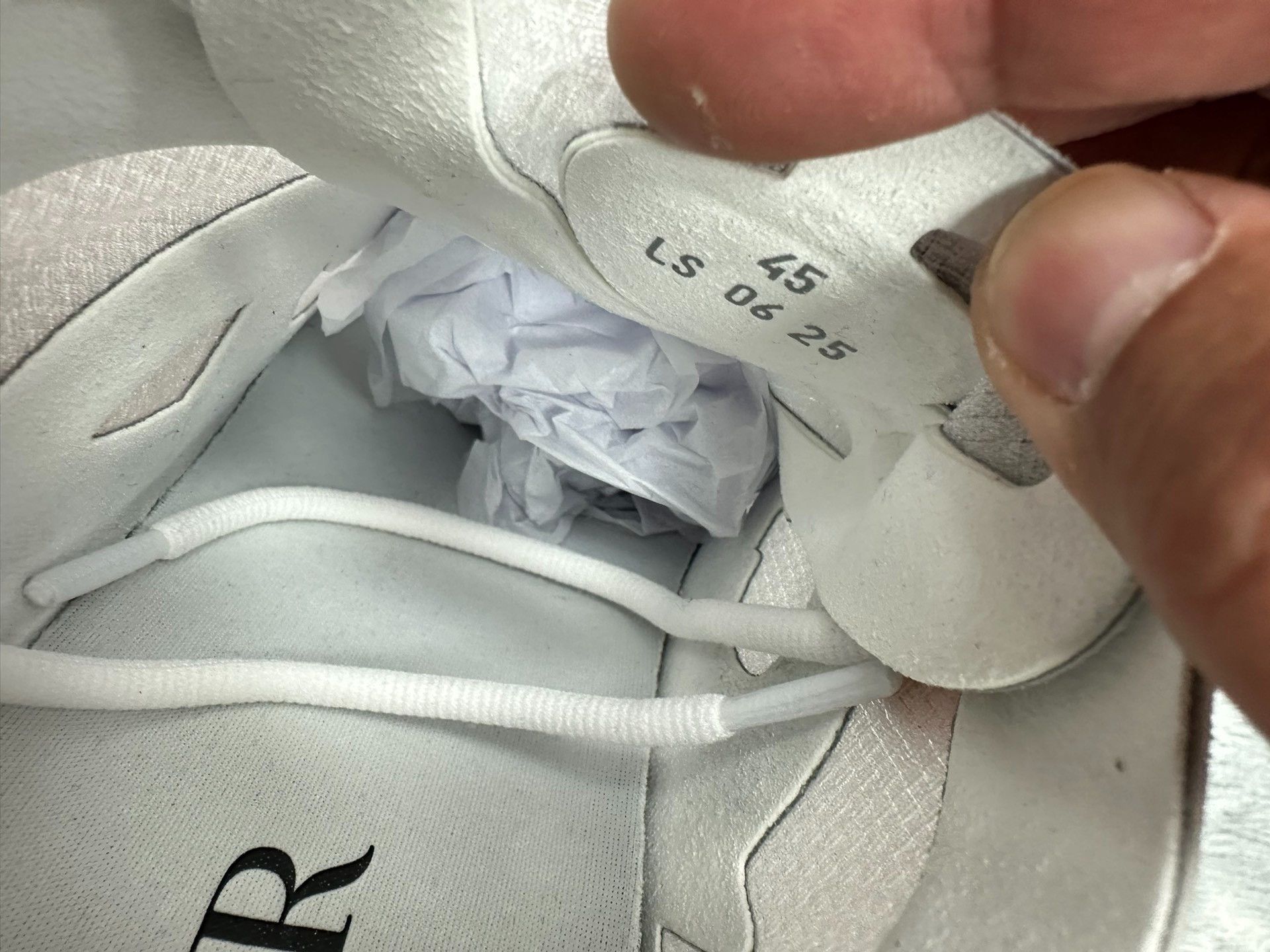 Dior Dior B30 Gray White Size 45 Size US 12 / EU 45 - 6 Thumbnail