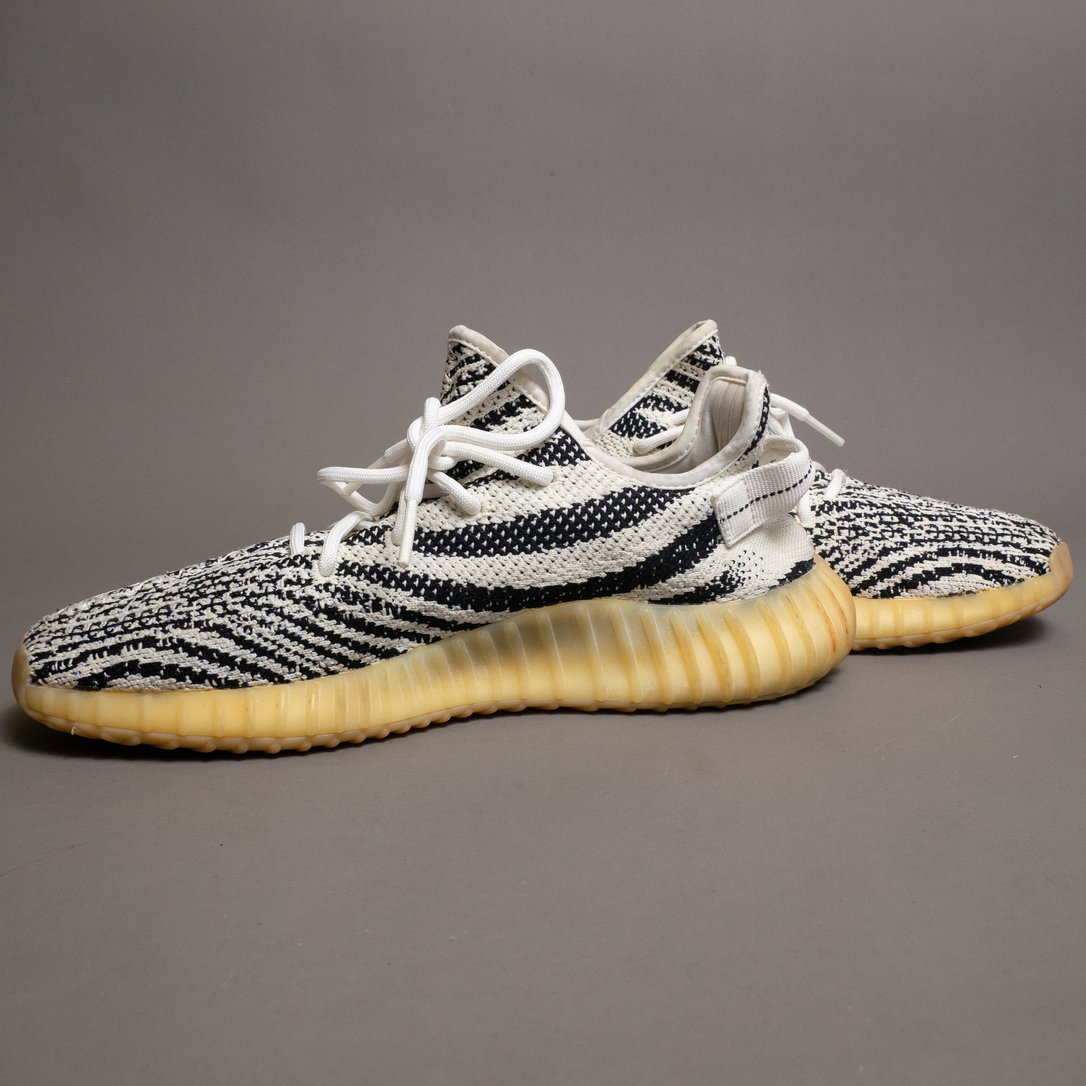 Adidas × Kanye West Very Rare Adidas Yeezy 350v2 Zebra OG First Release 2017 Size US 12.5 / EU 45-46 - 3 Thumbnail