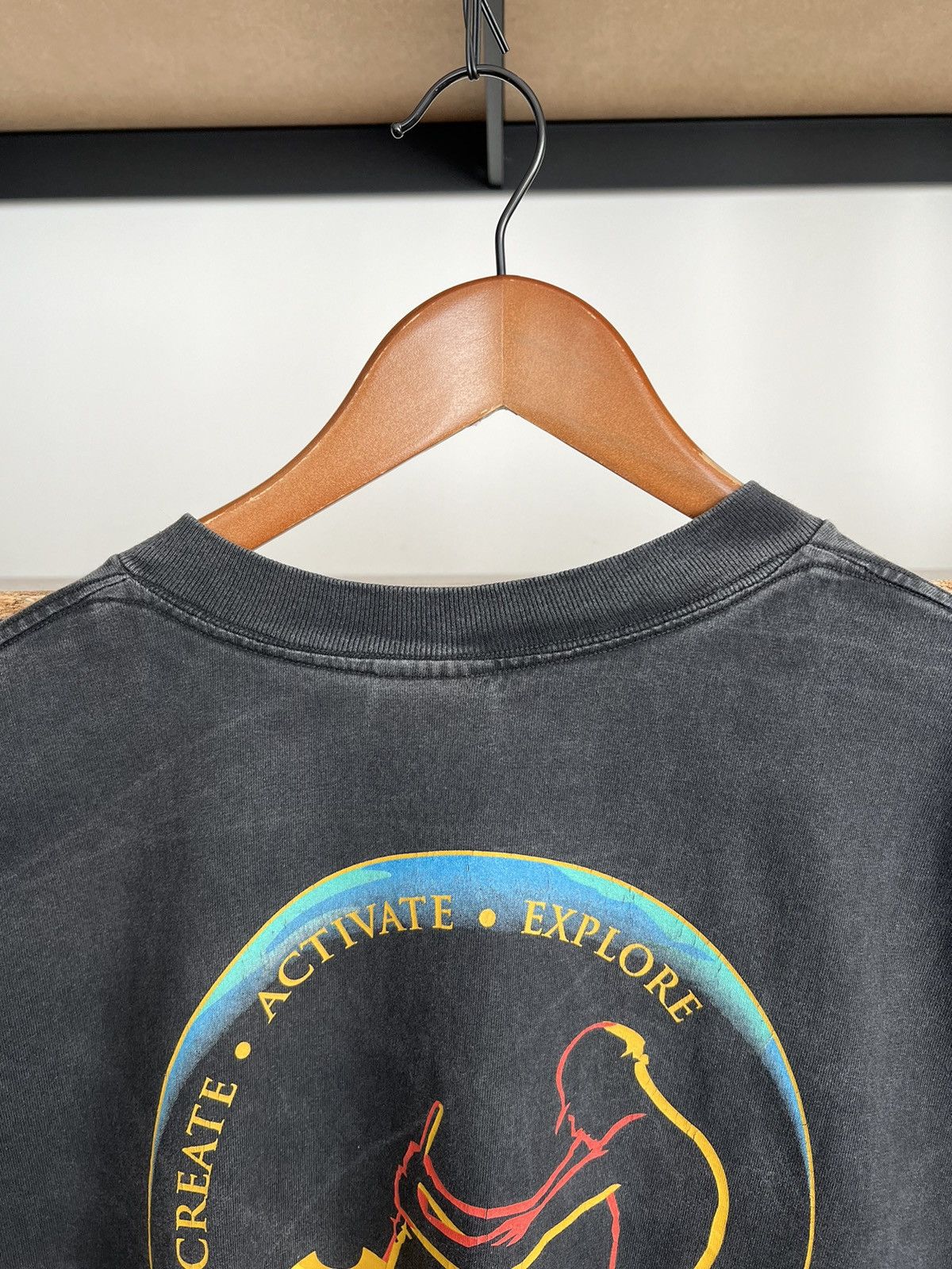 Microsoft Vintage 90s Microsoft Create Activate Explore Tech Faded Tee Size US XL / EU 56 / 4 - 20 Thumbnail