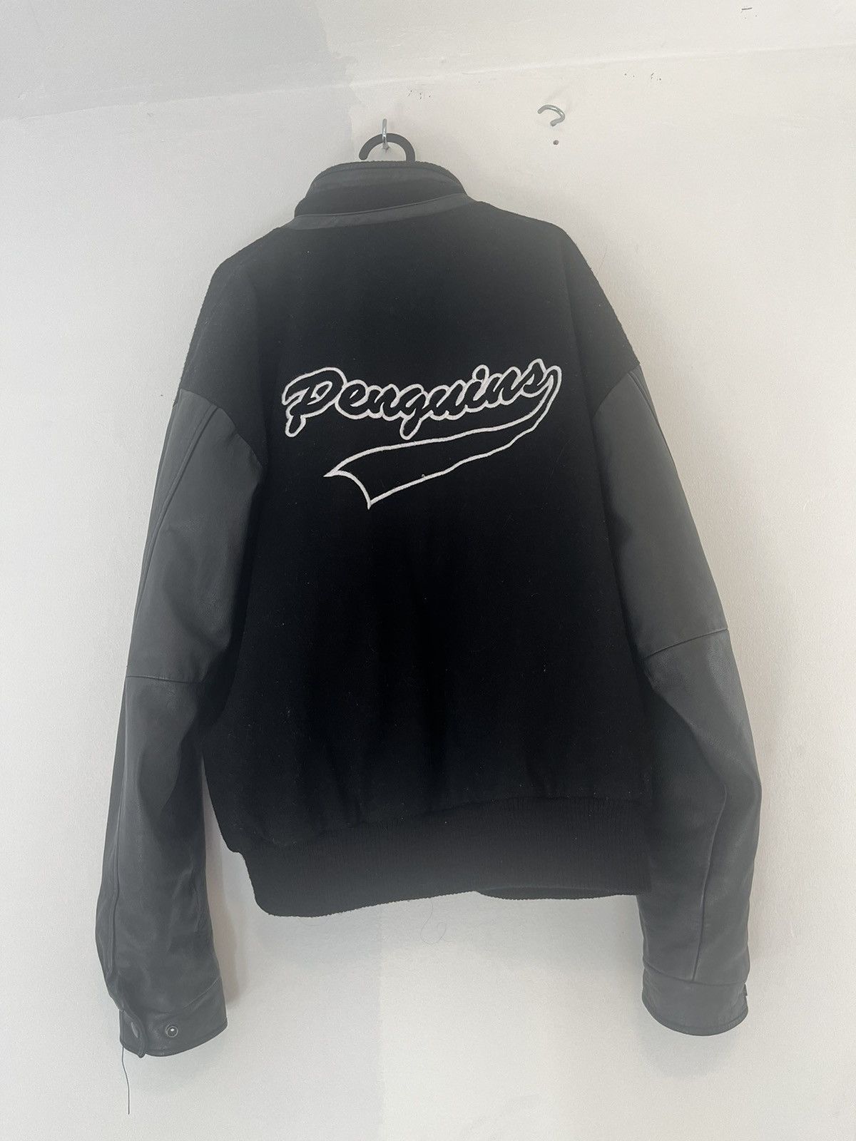 NHL × Vintage Penguins Vintage Varsity Jacket Size US XL / EU 56 / 4 - 1 Thumbnail