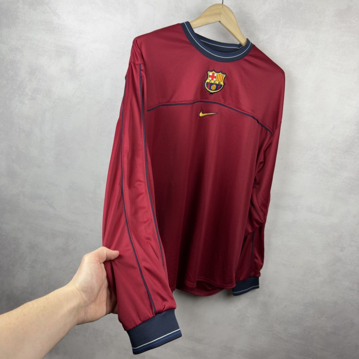 Nike FC Barcelona 99/00 Nike Longsleeve Training Top Jersey Size US XL / EU 56 / 4 - 2 Thumbnail