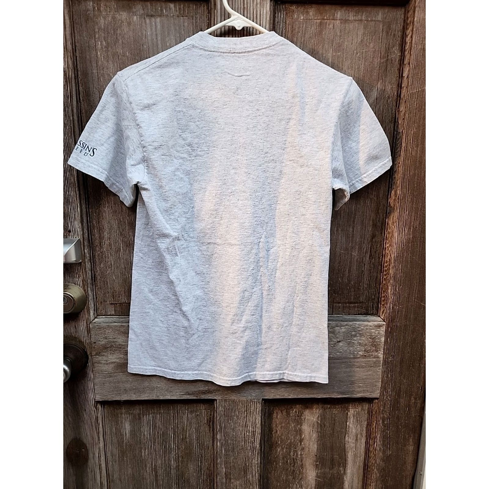 Vintage Ubisoft Assassin's Creed III 2012 Gray Graphic Video Game Promo Tshirt Size S Mens T-Shirt Logo Crew Neck Short Sleeve Cotton Regular Fit Size US S / EU 44-46 / 1 - 7 Thumbnail