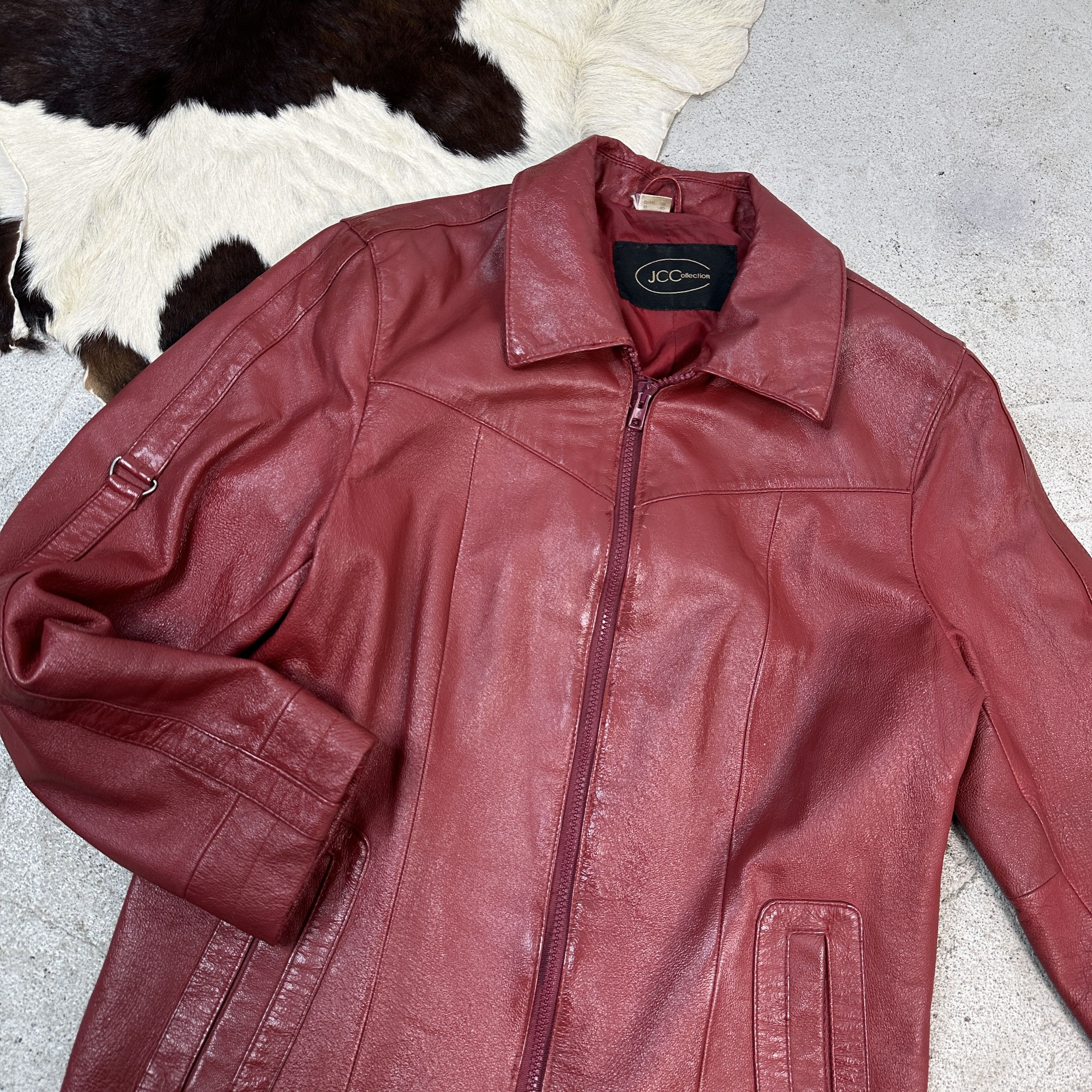 Vintage Vintage Y2K Avant Garde Biker Moto Cherry Red Leather Jacket Size US L / EU 52-54 / 3 - 2 Thumbnail