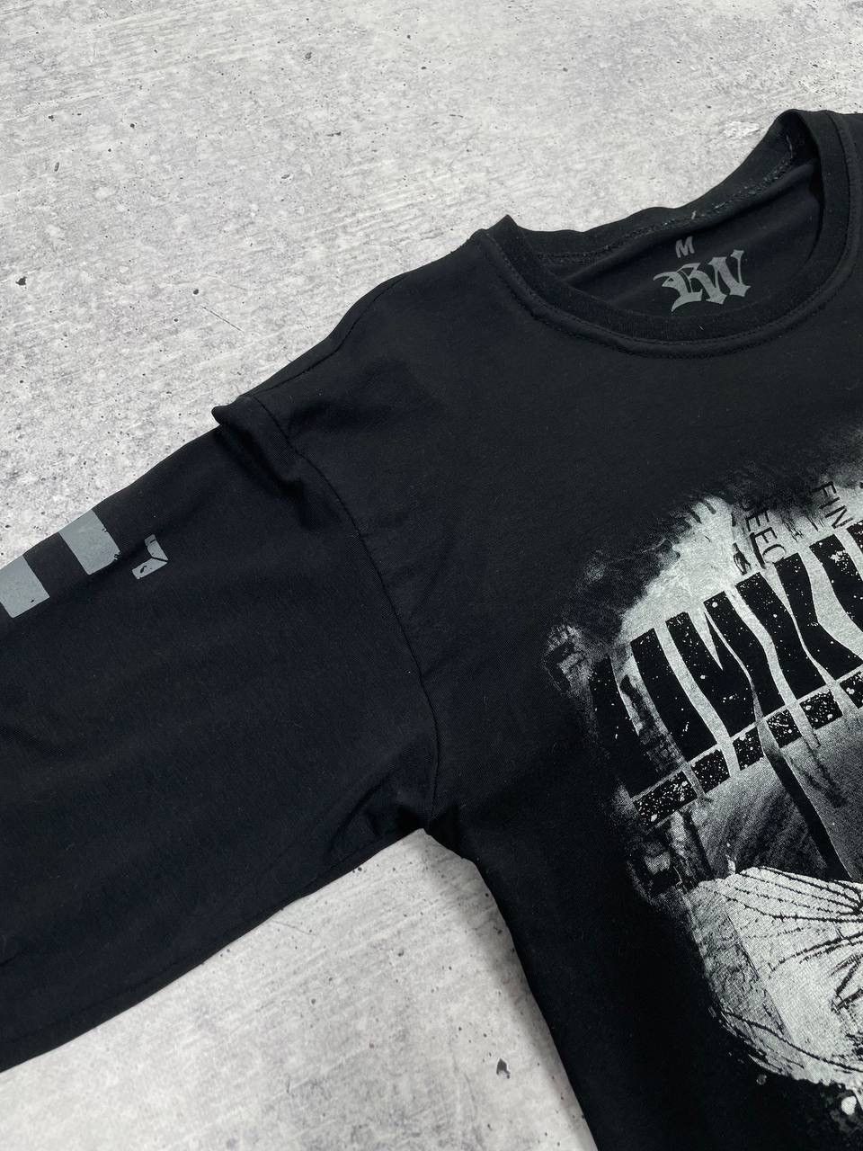 Band Tees Vintage Linkin Park Hybrid Theory Long Sleeve T-Shirt Y2K Size US L / EU 52-54 / 3 - 5 Thumbnail