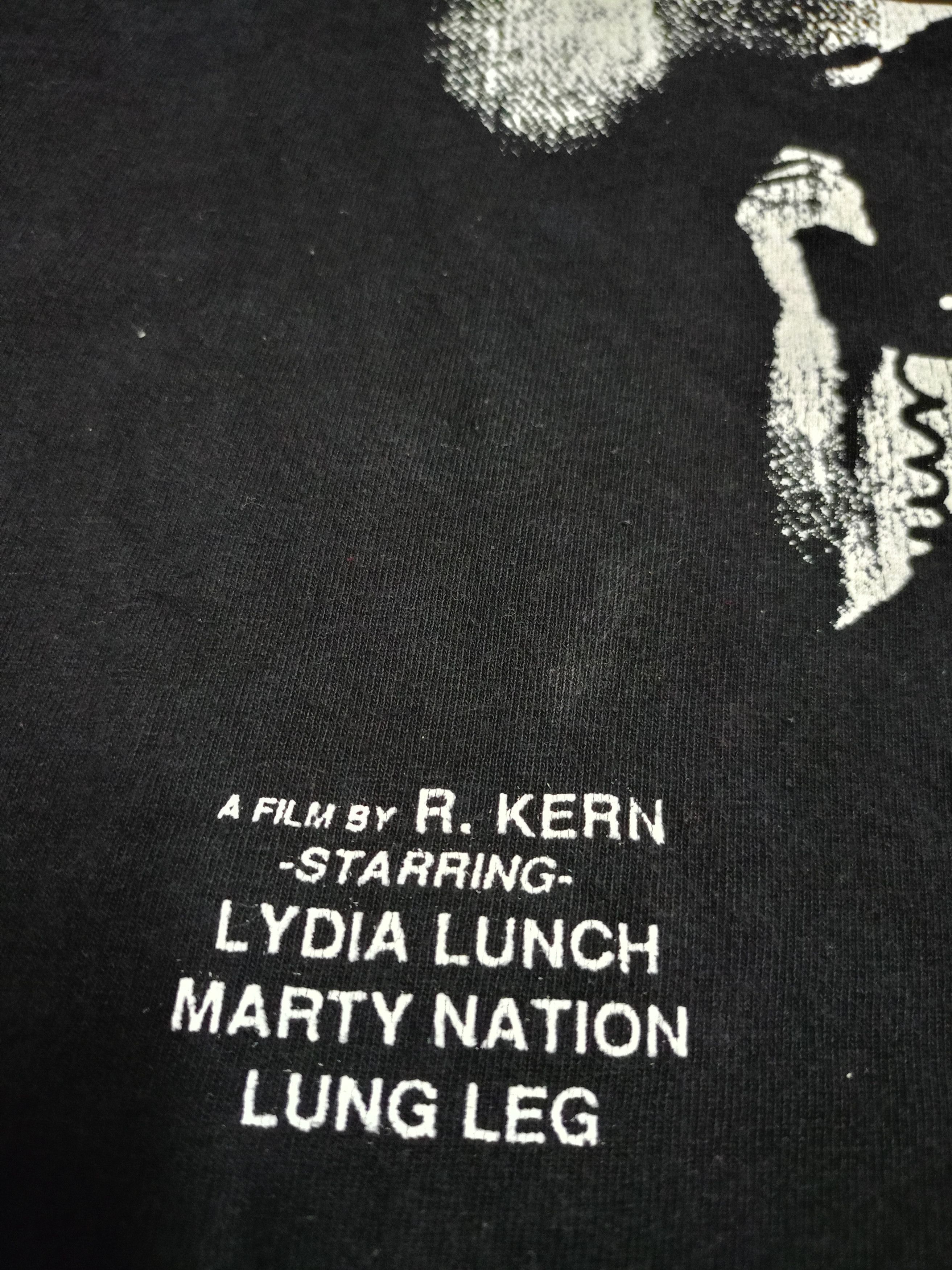 Vintage Vintage rare fingered movie t shirt/ Richard Kern Size US L / EU 52-54 / 3 - 3 Thumbnail