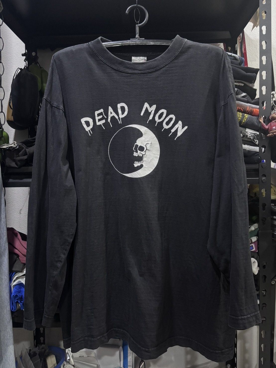 Vintage Vintage Dead moon Size US XL / EU 56 / 4 - 1 Thumbnail