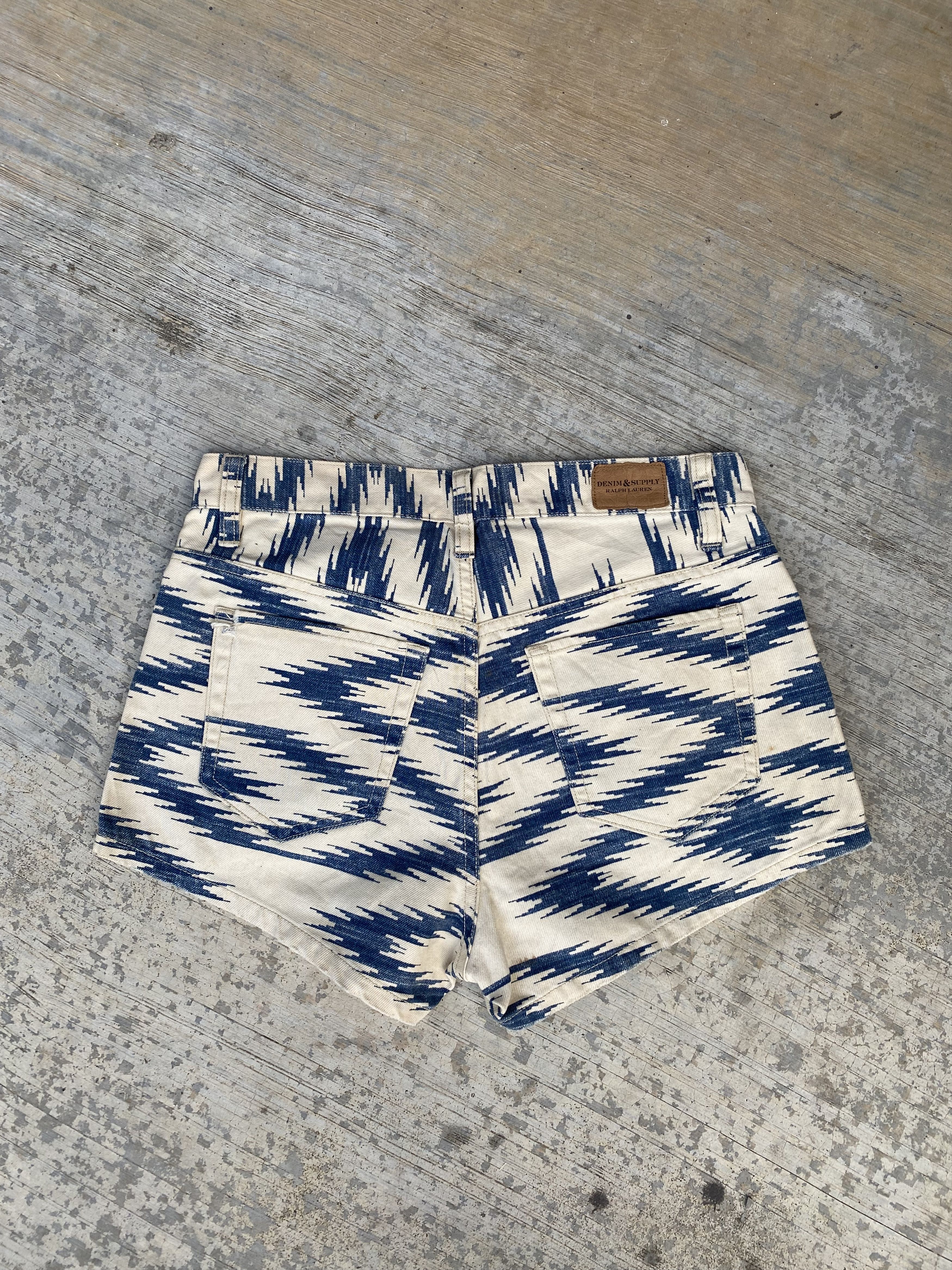 Denim & Supply Ralph Lauren Denim & Supply Ralph Lauren Aztec mini shorts jeans Size 28" / US 6 / IT 42 - 2 Thumbnail