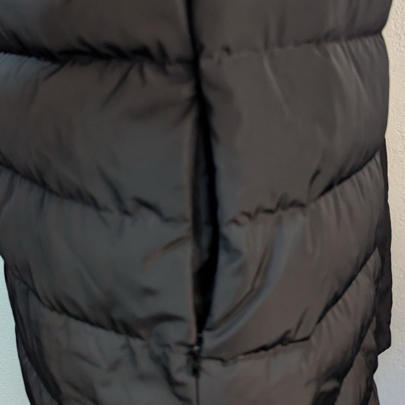 Moncler Lobelia Quilted Down Puffer Coat size 1 Black Bell Sleeves Size S / US 4 / IT 40 - 7 Thumbnail