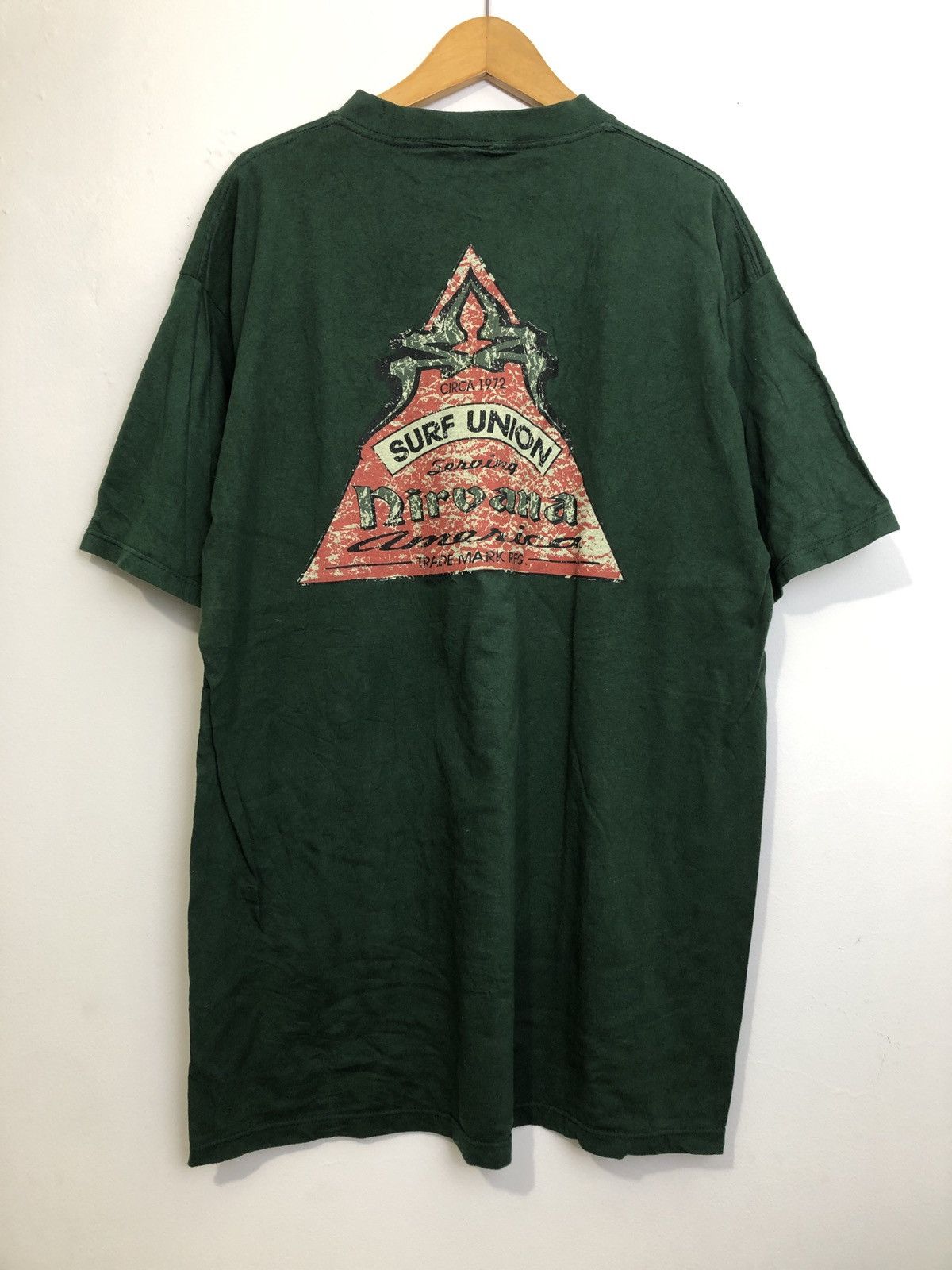 Vintage Vintage Nirvana Surf Union T-Shirt Size US XXL / EU 58 / 5 - 1 Thumbnail