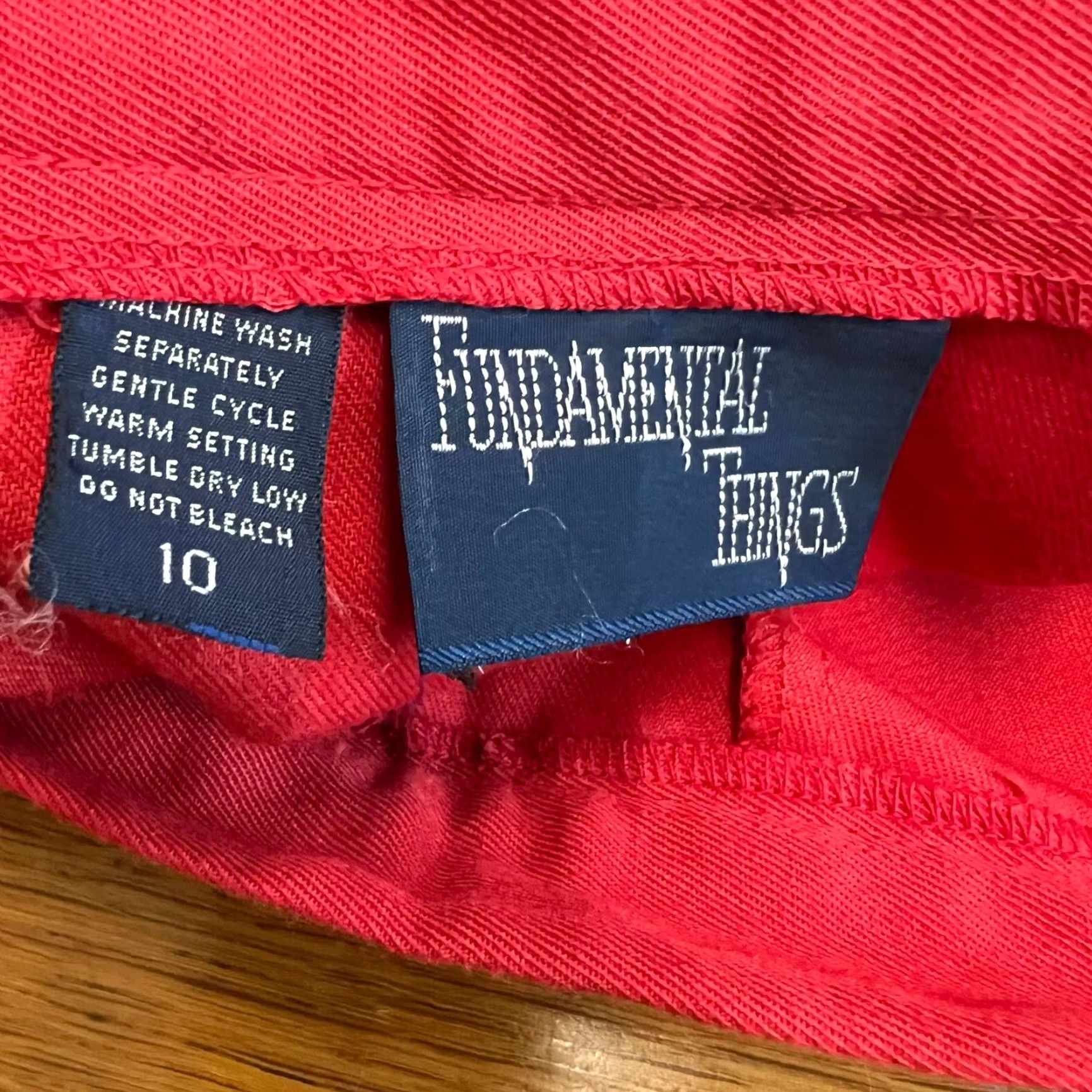 Vintage VINTAGE Fundamental Things Skirt Womens Size 10 A-Line Midi Pockets Red 26X26 80s 90s Pol yester Rayon Zip High Rise - (Machine Washable) Size 32" / US 10 / IT 46 - 5 Thumbnail
