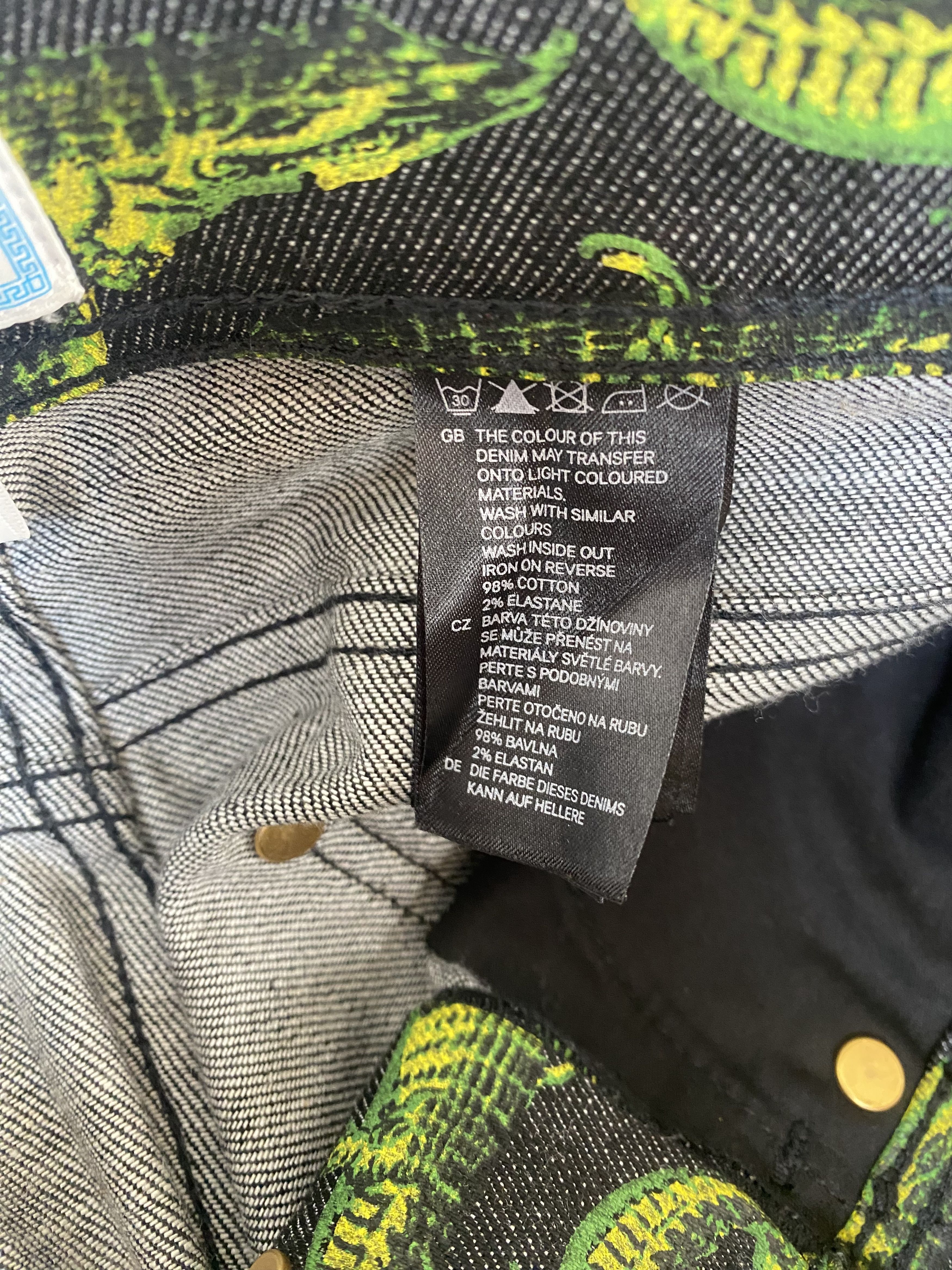 Versace FW11 Versace X H&M Crocodile All Over Printed Denim Pants Size US 31 - 11 Thumbnail