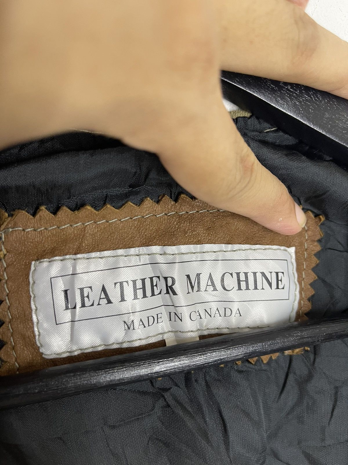 Vintage Vintage Leather Machine Patch Leather Vest Canada Size US M / EU 48-50 / 2 - 5 Thumbnail