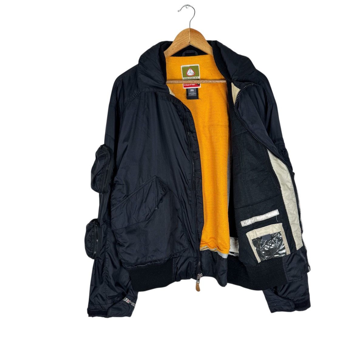 Burton 🔥BURTON TACTIC MA-1 BOMBER JACKET Size US M / EU 48-50 / 2 - 8 Thumbnail