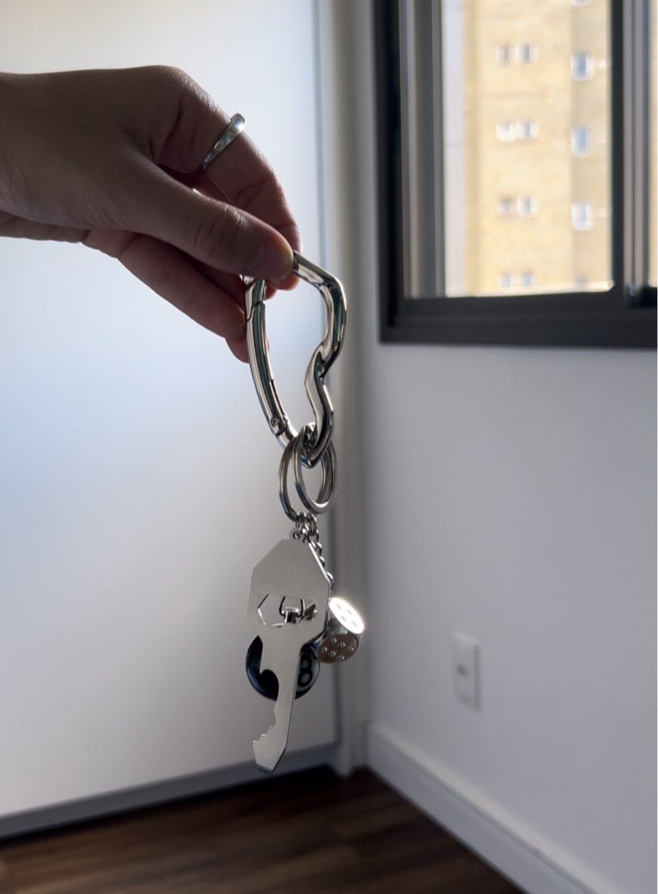 Japanese Brand Twisted Metal Carabiner Keychain Size ONE SIZE - 5 Thumbnail