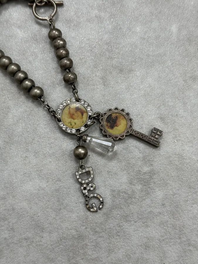 Dolce & Gabbana 2000s Dolce & Gabbana Key Chain Grey Bracelet Size ONE SIZE - 4 Thumbnail