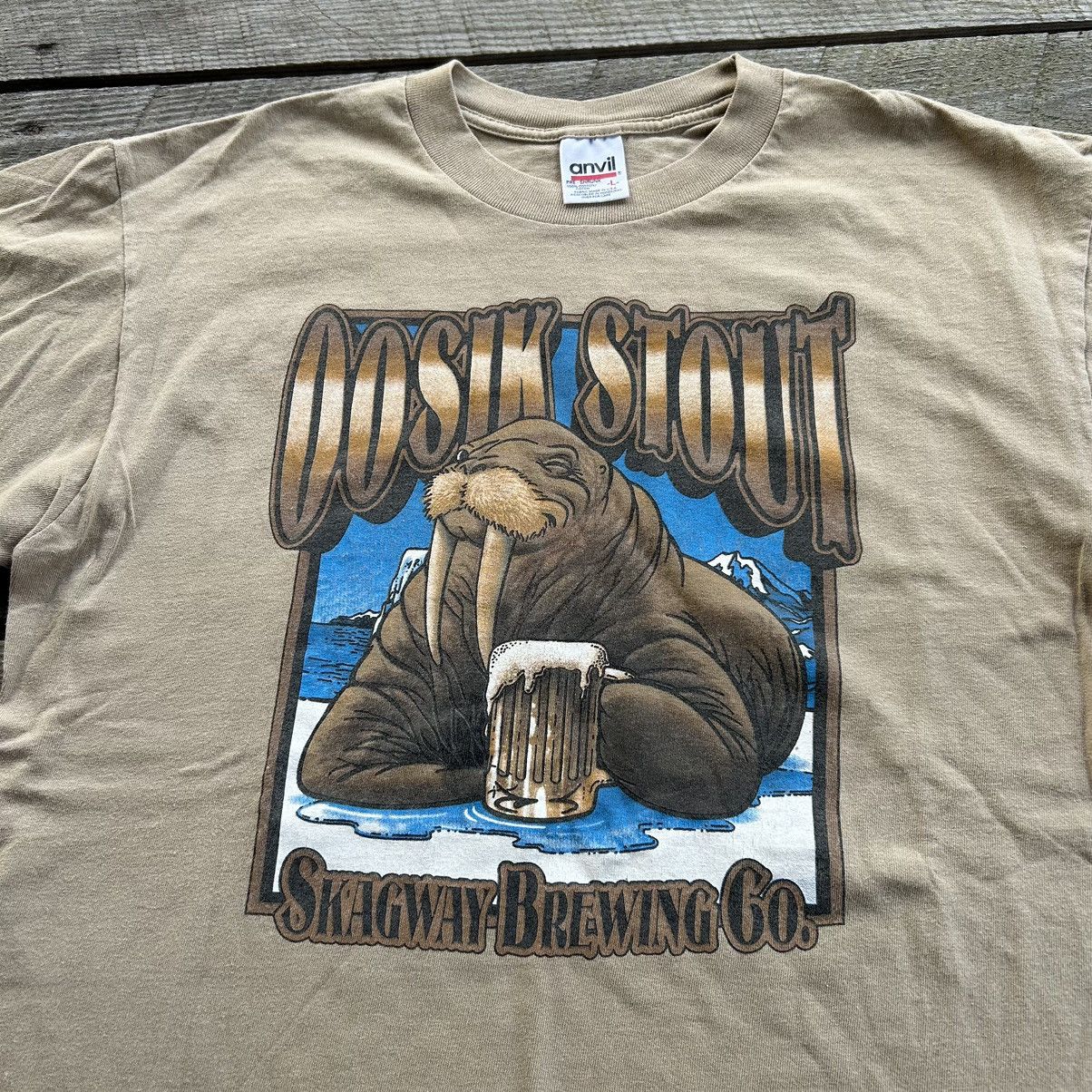 Vintage Vintage 90s Skagway Brewing Co Oosik Stout Shirt Alaska Beer Size US L / EU 52-54 / 3 - 8 Thumbnail