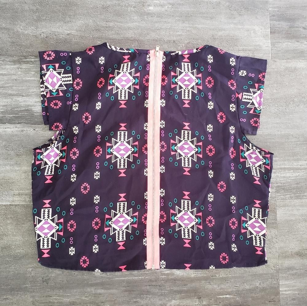 Designer Navy Pink Detailed B Jewel Cropped Blouse Size XL / US 12-14 / IT 48-50 - 2 Thumbnail