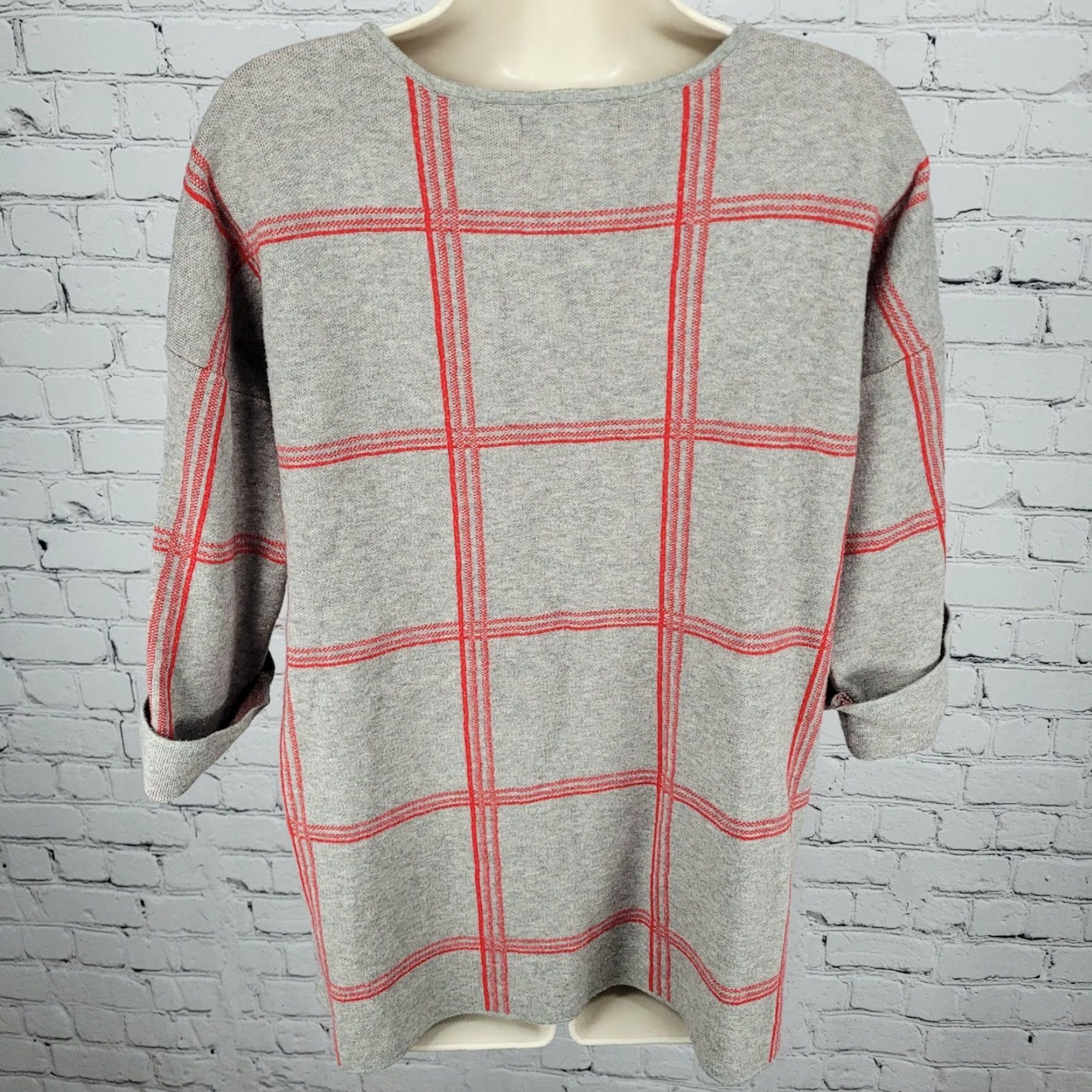 Vintage Tahari Sweater Shirt 1X Womens Casual Classic Check 3/4 Sleeve Pullover Grey Red Size XL / US 12-14 / IT 48-50 - 2 Thumbnail