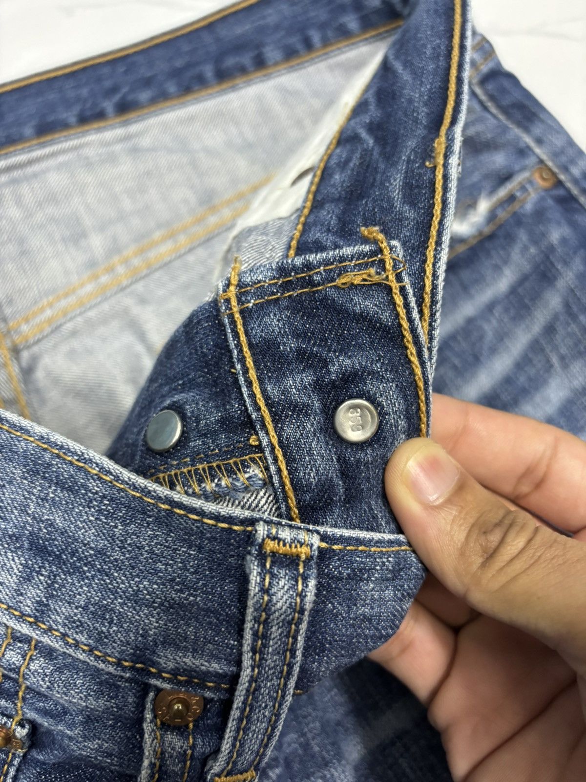 Levi's 🔥VINTAGE LEVIS 501 DISTRESSED DENIM JEANS Size US 34 / EU 50 - 10 Thumbnail