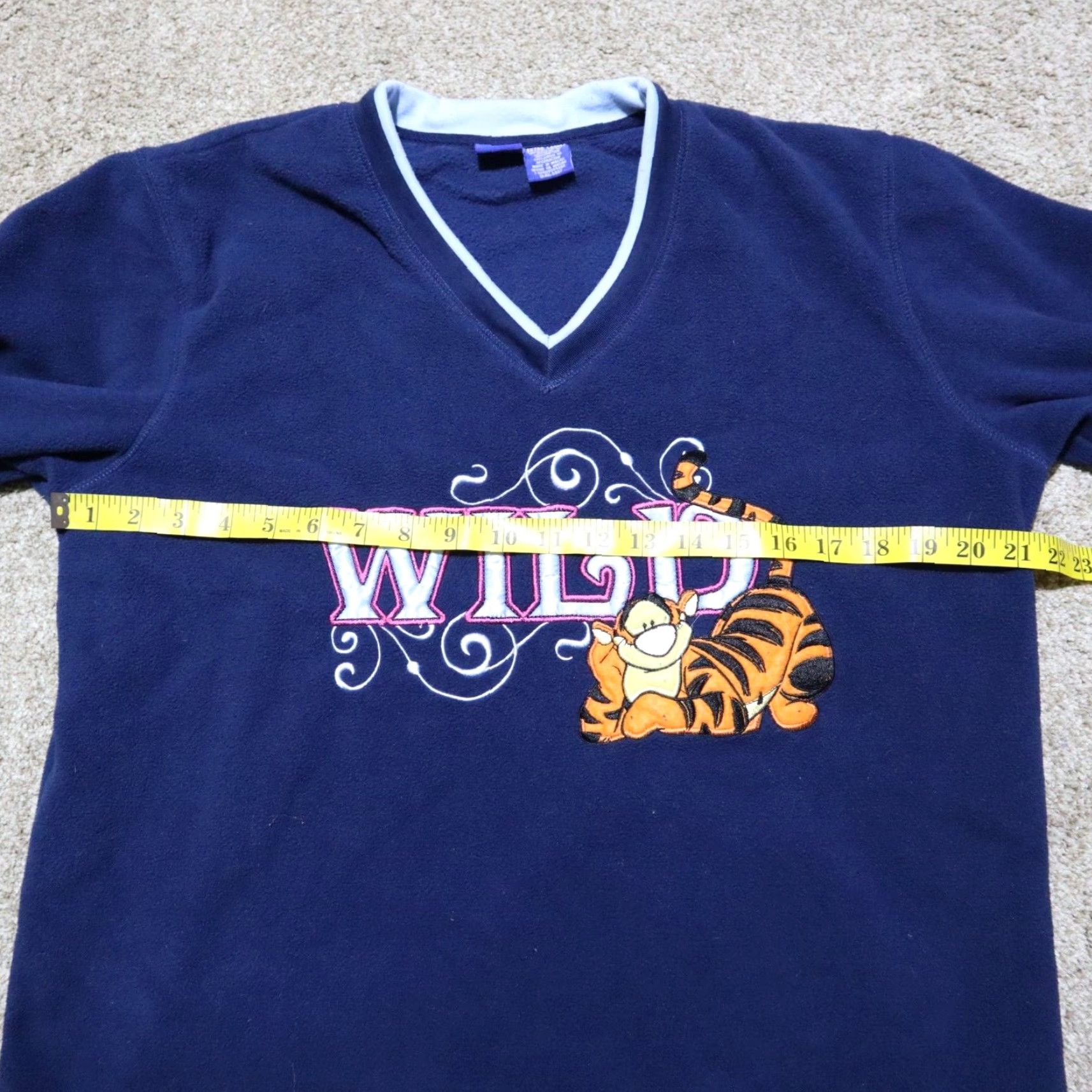 Disney VINTAGE Disney Sweater Shirt Womens Dark Blue Tigger Embroidered Fleece Pullover XL Size Size XL / US 12-14 / IT 48-50 - 3 Thumbnail