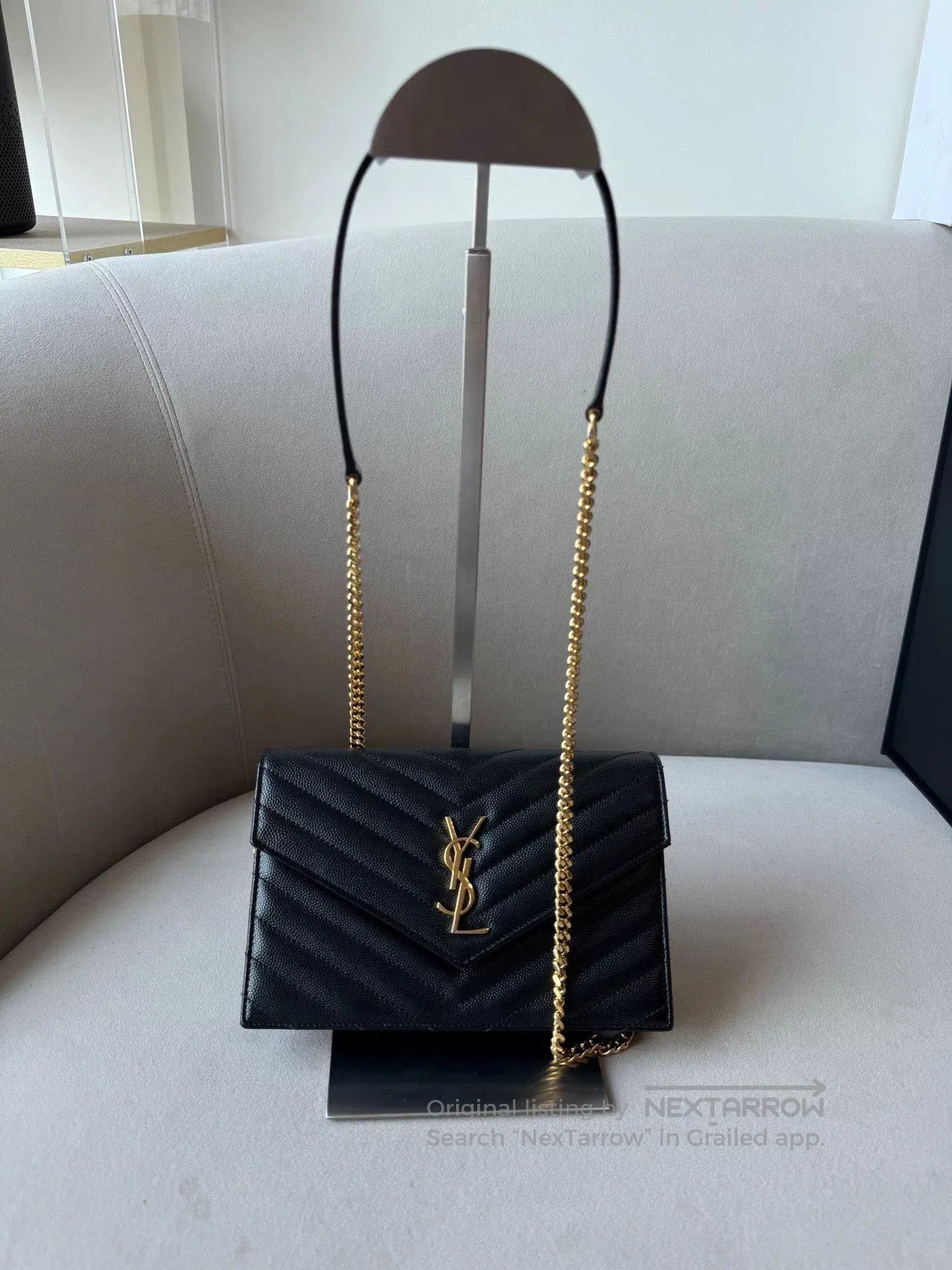 Yves Saint Laurent YSL Black Caviar Leather WOC Envelope Bag. Size ONE SIZE - 2 Thumbnail