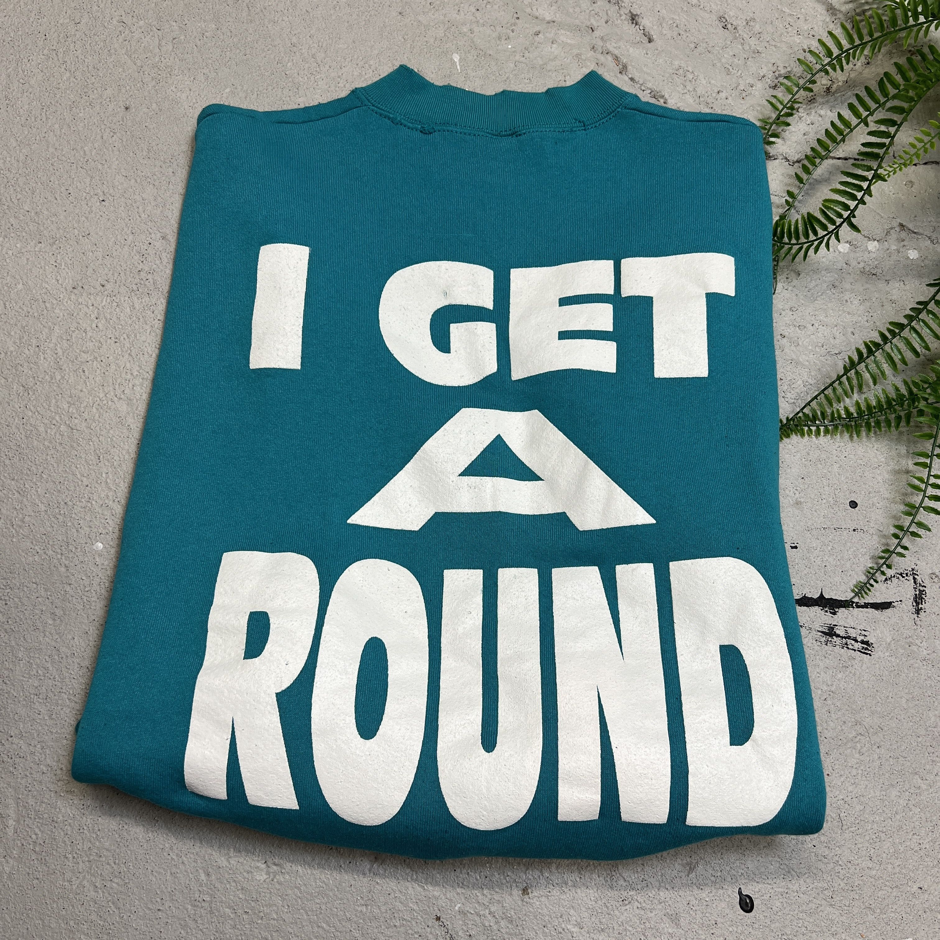 Vintage 1990s 2Pac "I get a round" Rare Teal Graphic Crewneck Size US M / EU 48-50 / 2 - 2 Thumbnail