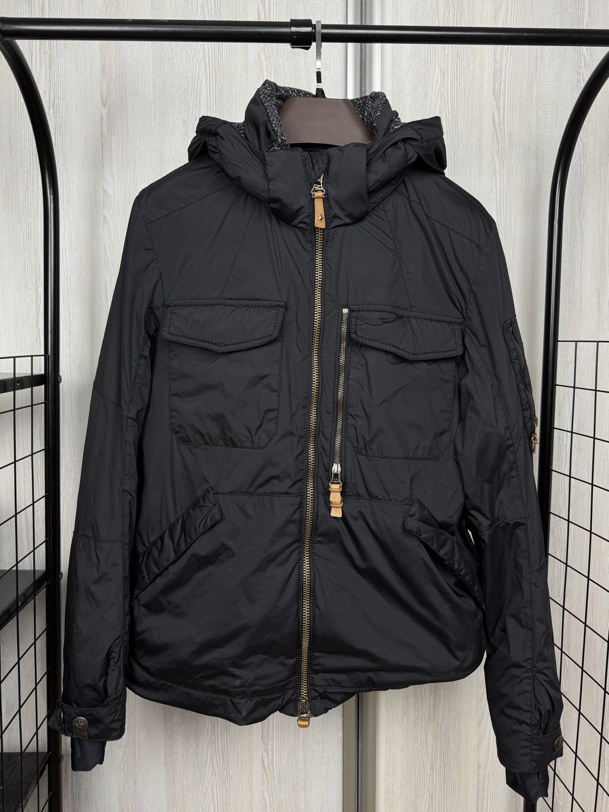 JET SET Jet Set black outdoor wolf bondage down ski snowboard jacket Size L / US 10 / IT 46 - 2 Thumbnail