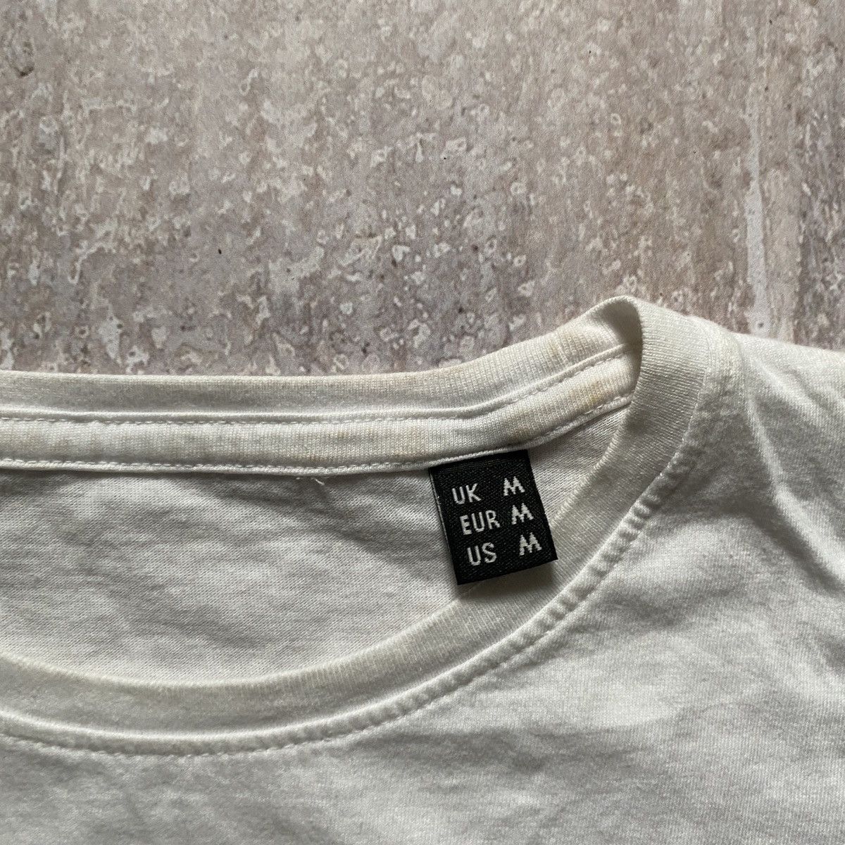 Band Tees × Vintage VINTAGE Y2K OASIS BOX LOGO AMAZING BAND T SHIRT 218 Size US M / EU 48-50 / 2 - 4 Thumbnail