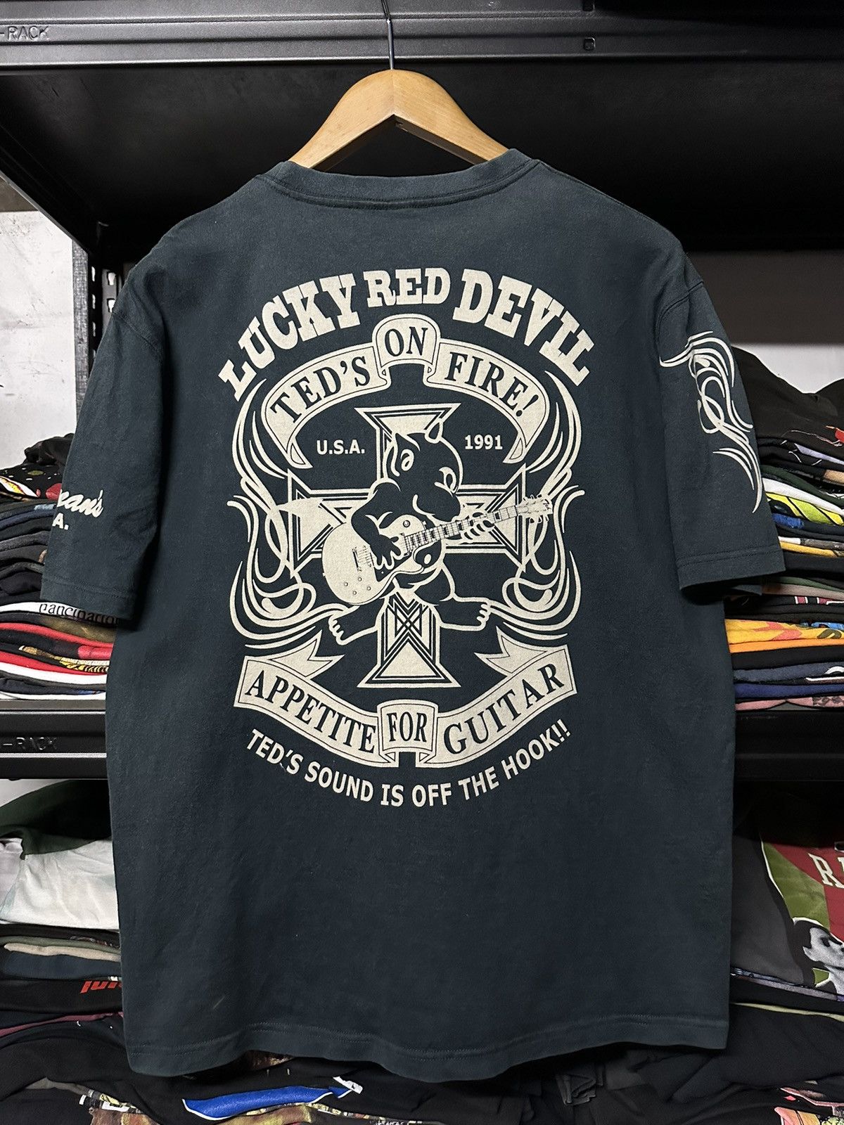 Tedman × Vintage Ted Company Appetite For Guitar Sun Faded Tee Size US L / EU 52-54 / 3 - 1 Thumbnail