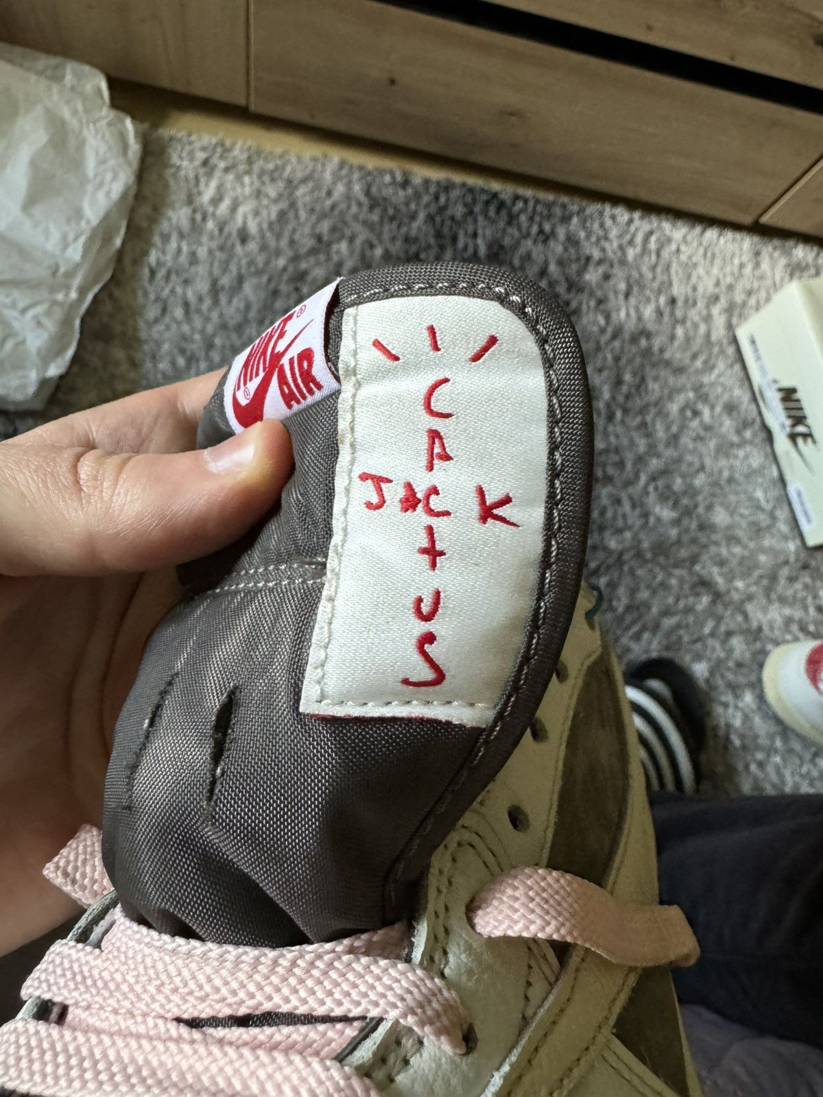 Nike × Travis Scott Reverse mocha travis scott Size US 12 / EU 45 - 11 Thumbnail
