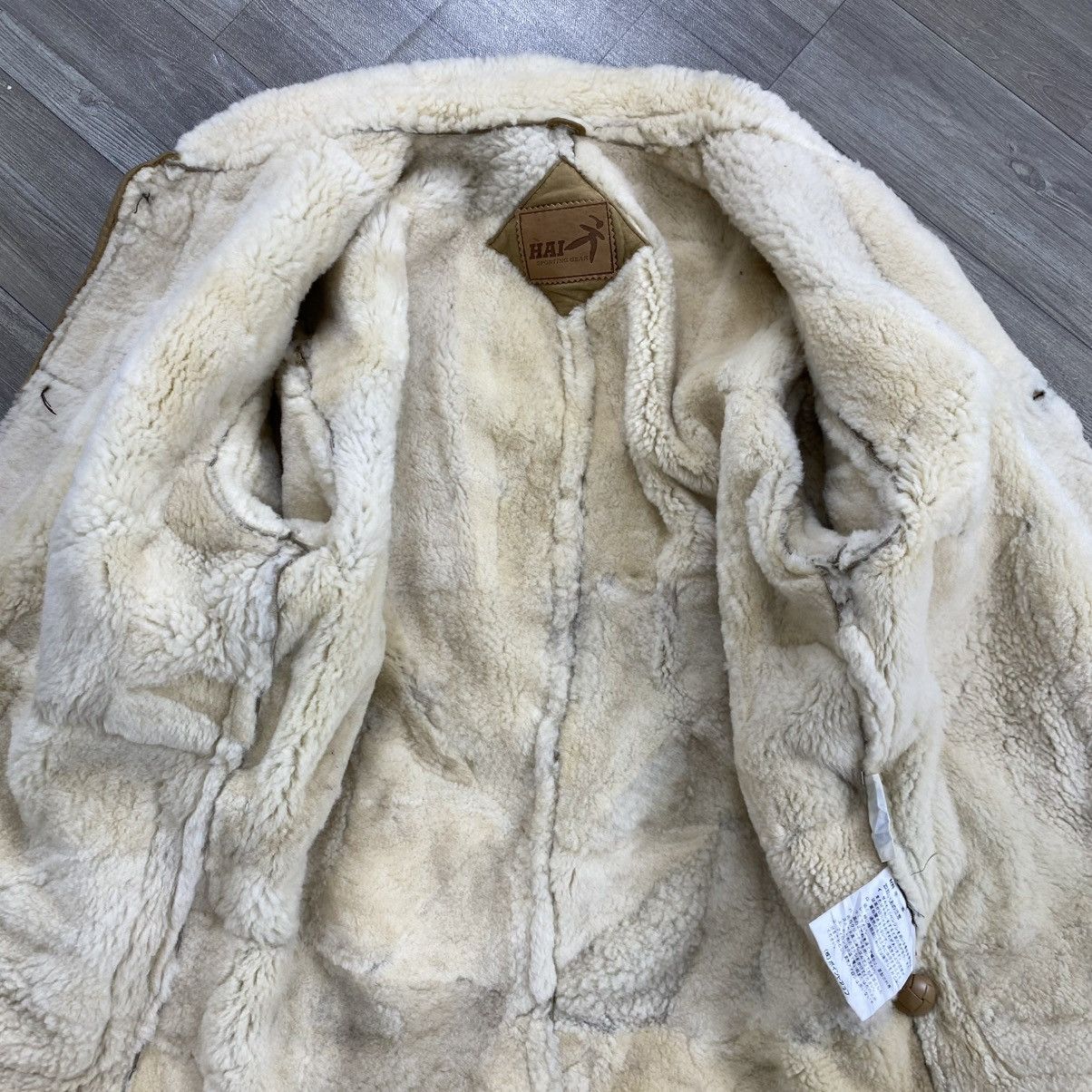 Hai Sporting Gear 1990s Hai Sporting Gear Issey Miyake Sheepskin Winter Jacket Size US M / EU 48-50 / 2 - 8 Thumbnail