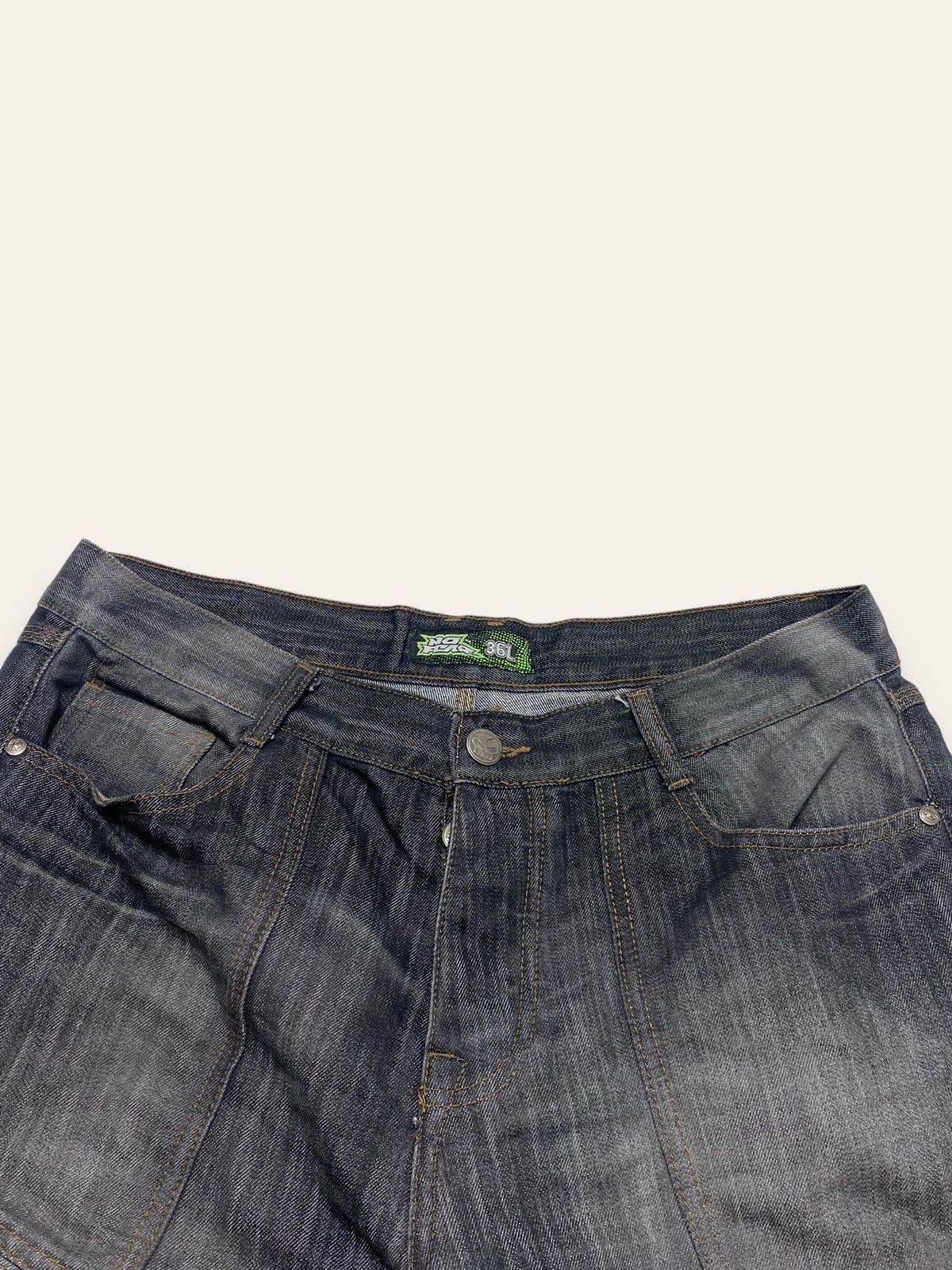 Jean Vintage NO FEAR Cargo Multi Pocket Denim Black Jeans Size US 36 / EU 52 - 4 Thumbnail