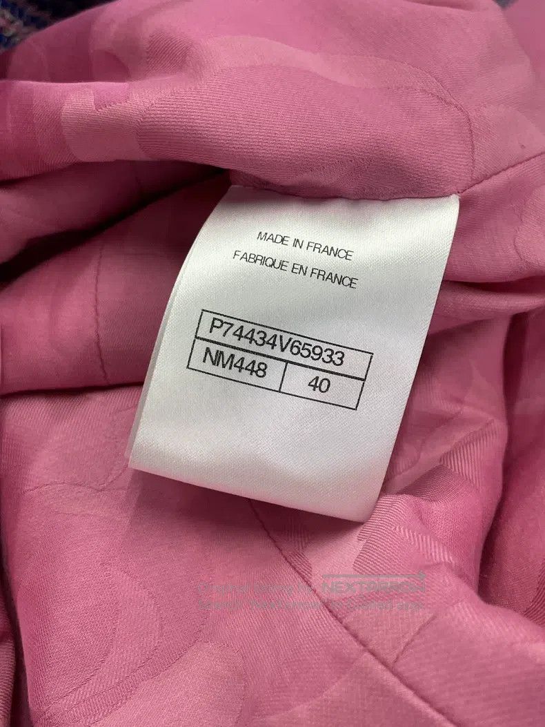 Chanel Chanel 23P purple diamond button tweed coat Size S / US 4 / IT 40 - 6 Thumbnail
