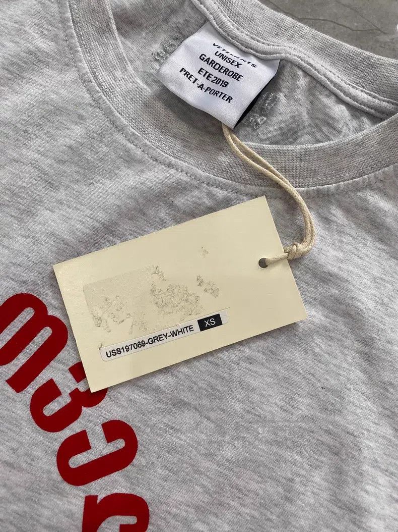 Vetements Vetements Short Sleeve Size US XS / EU 42 / 0 - 5 Thumbnail