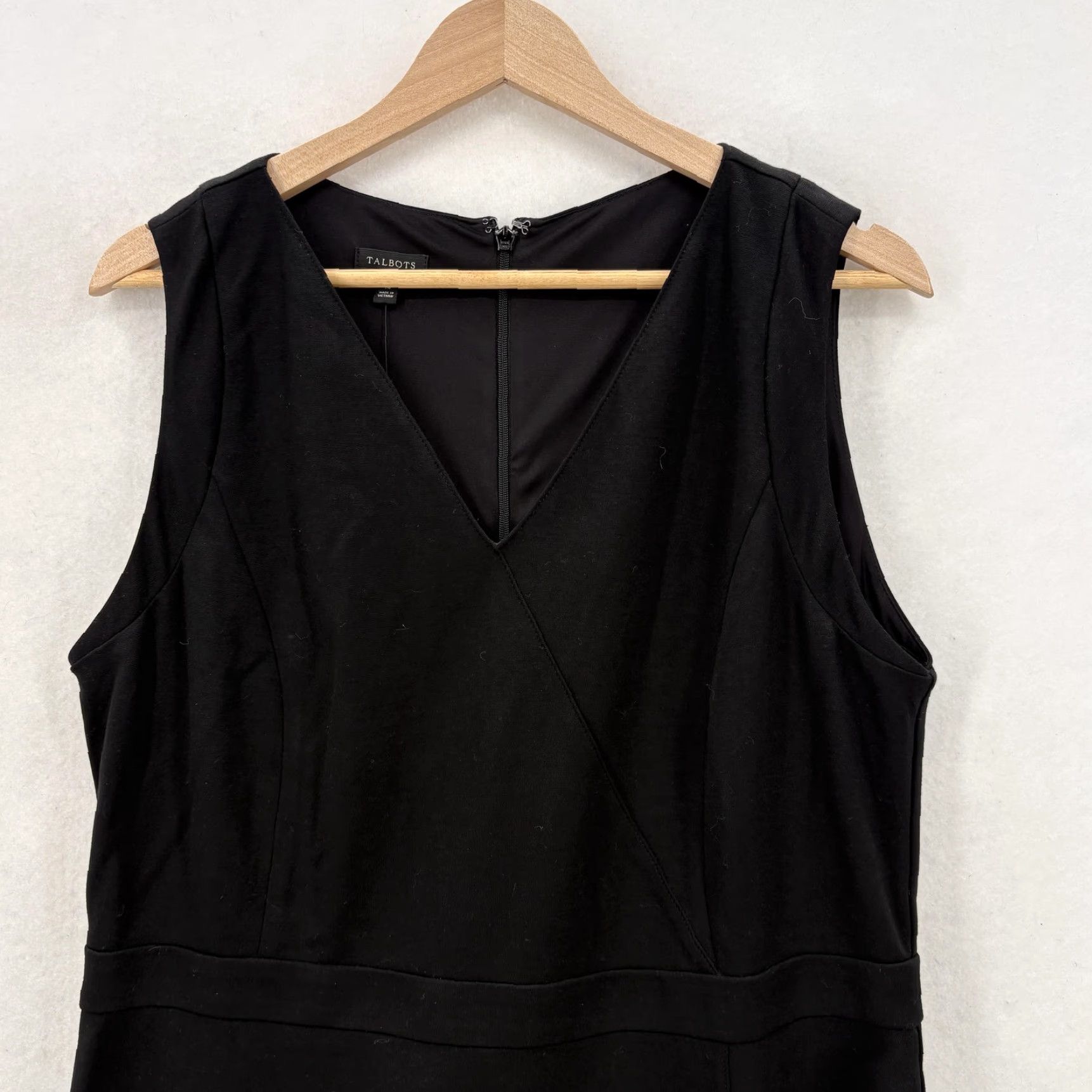 Talbots Talbots Dress Womens 14 Black Sleeveless Sheath Ruffle Little Black Dress NWT Size XL / US 12-14 / IT 48-50 - 2 Thumbnail