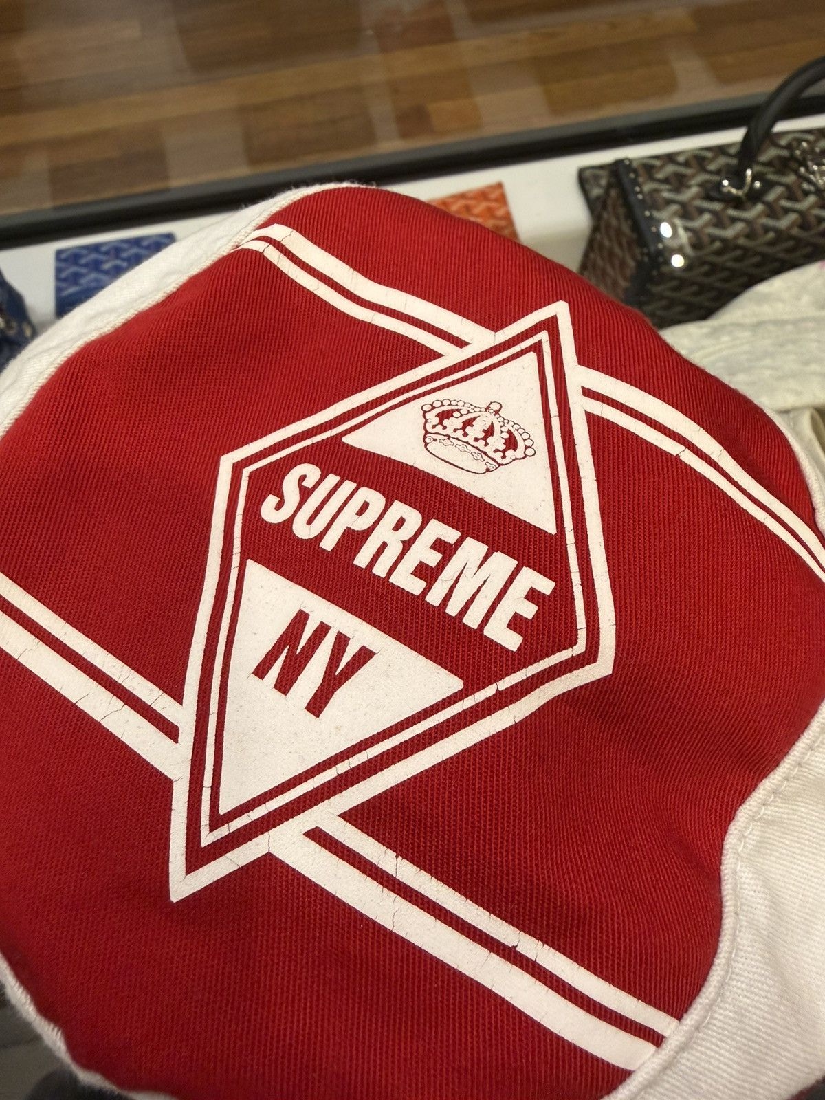 Supreme Supreme World Famous Bucket Hat Size ONE SIZE - 4 Thumbnail
