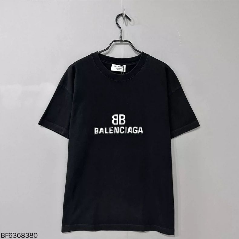 Balenciaga Balenciaga Black mosaic short sleeves Size US S / EU 44-46 / 1 - 1 Thumbnail