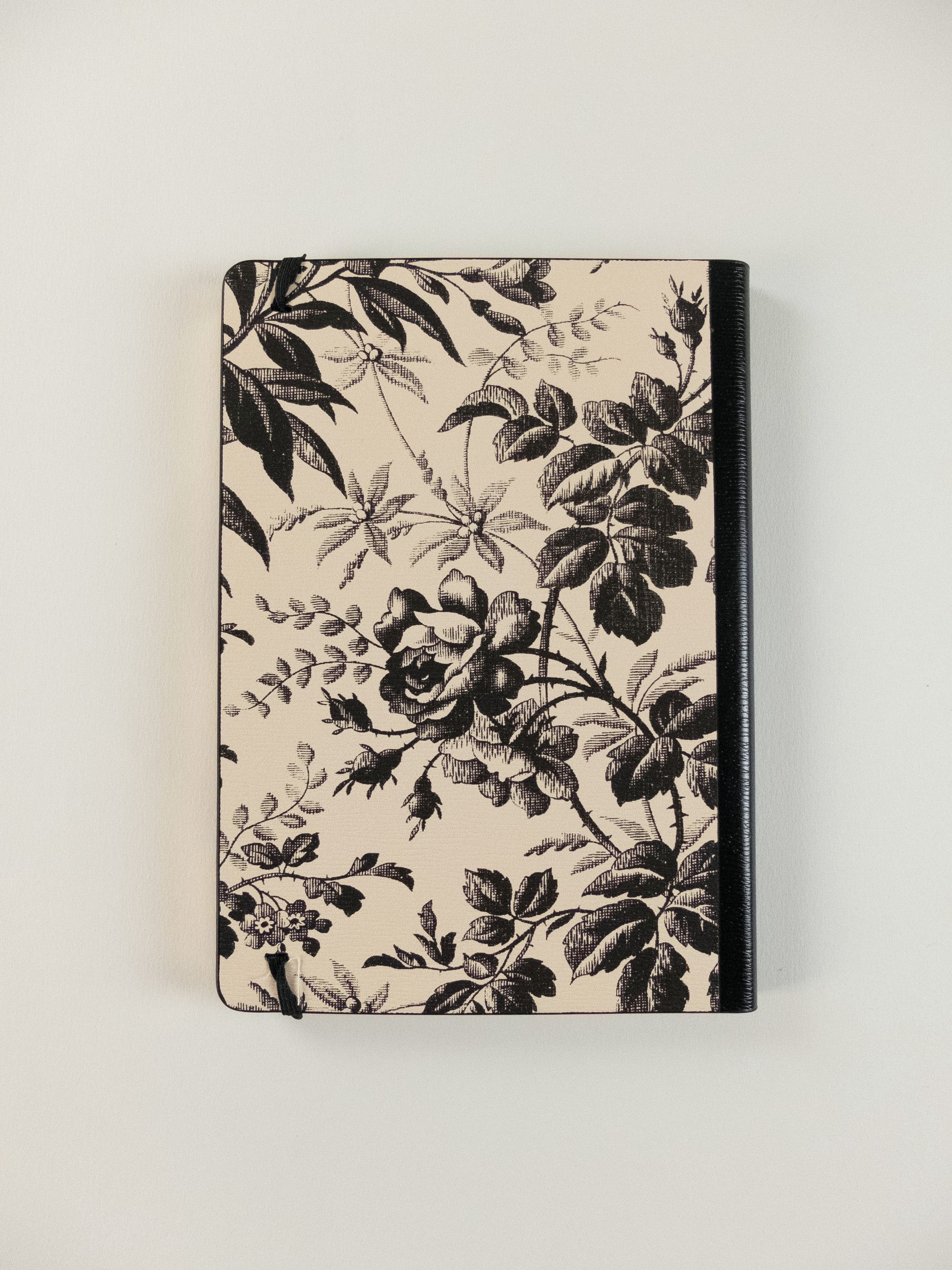 Gucci 3 x GUCCI Cascade & Herbarium print Demetra notebooks Size ONE SIZE - 9 Thumbnail