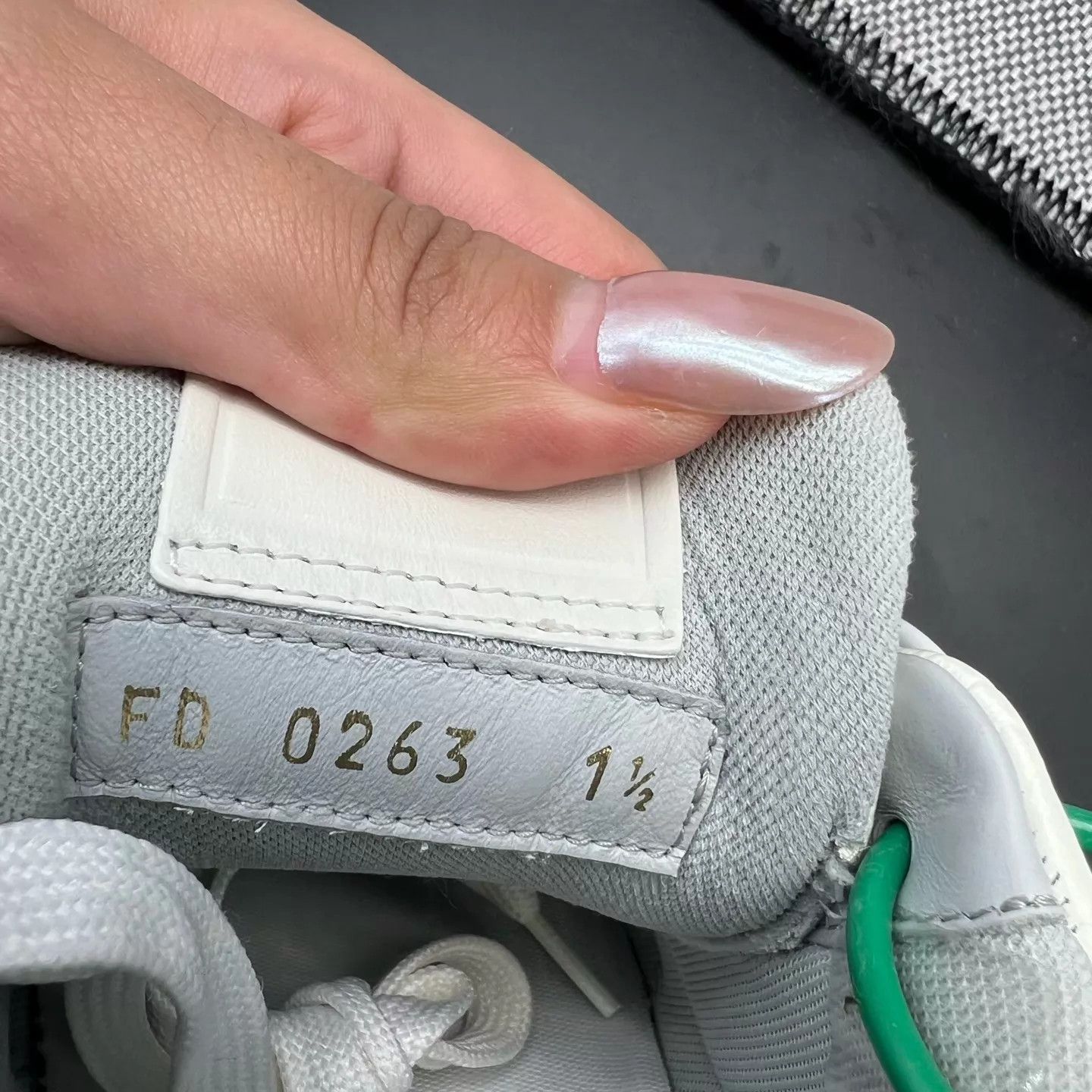 Louis Vuitton LV Trainer White Cement UK1.5 Worn 2x Original Box Size US 4 / IT 34 - 6 Thumbnail