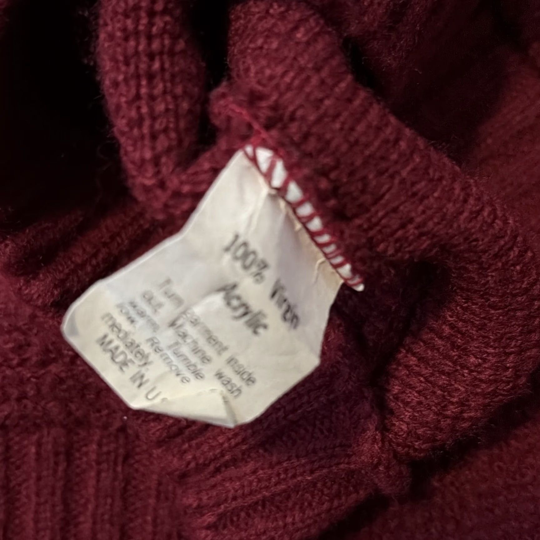 Vintage VINTAGE Campus Sweater Shirt Mens Small Red V-Neck Acrylic Knit USA 70s Pullover Size US S / EU 44-46 / 1 - 6 Thumbnail