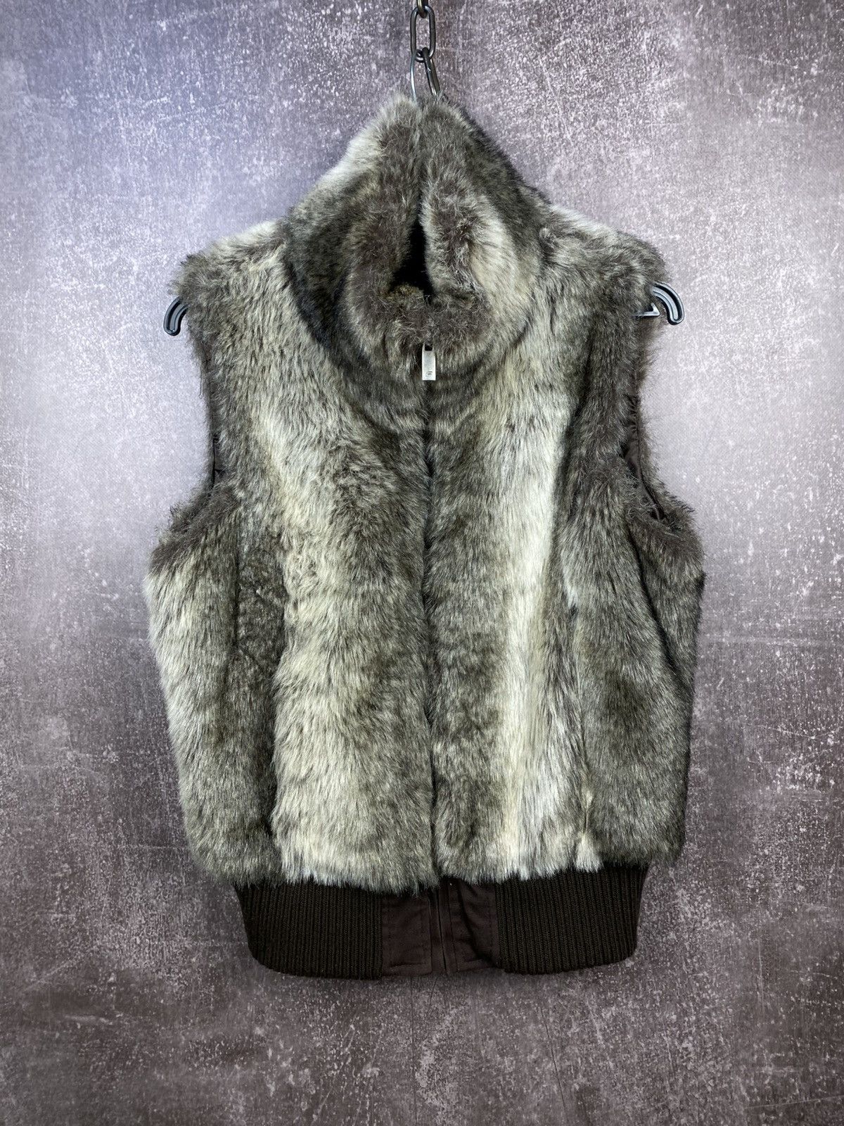 If Six Was Nine Y2K Vintage 90s Faux Fur vest Opium LGB style Avant-garde Size M / US 6-8 / IT 42-44 - 1 Thumbnail