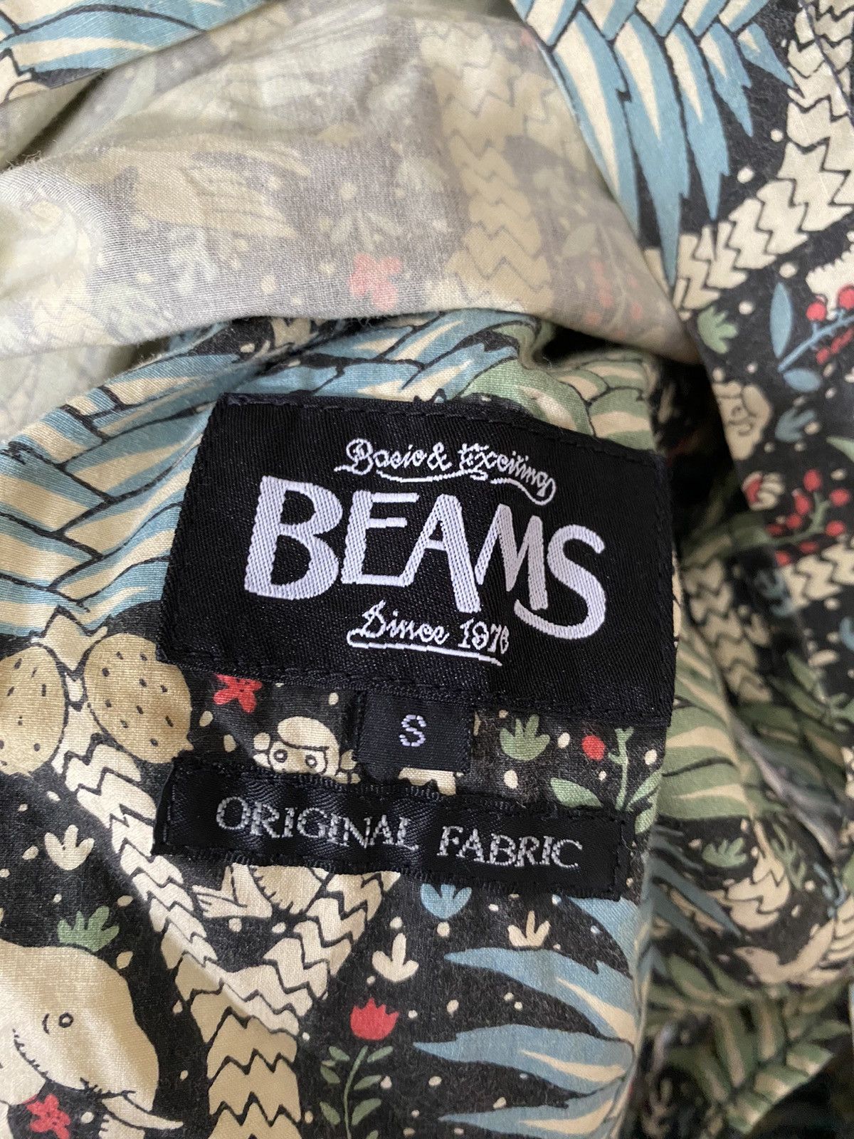Beams Plus 2000s Beams Multi pop animal jungle print light jacket Size US S / EU 44-46 / 1 - 15 Thumbnail