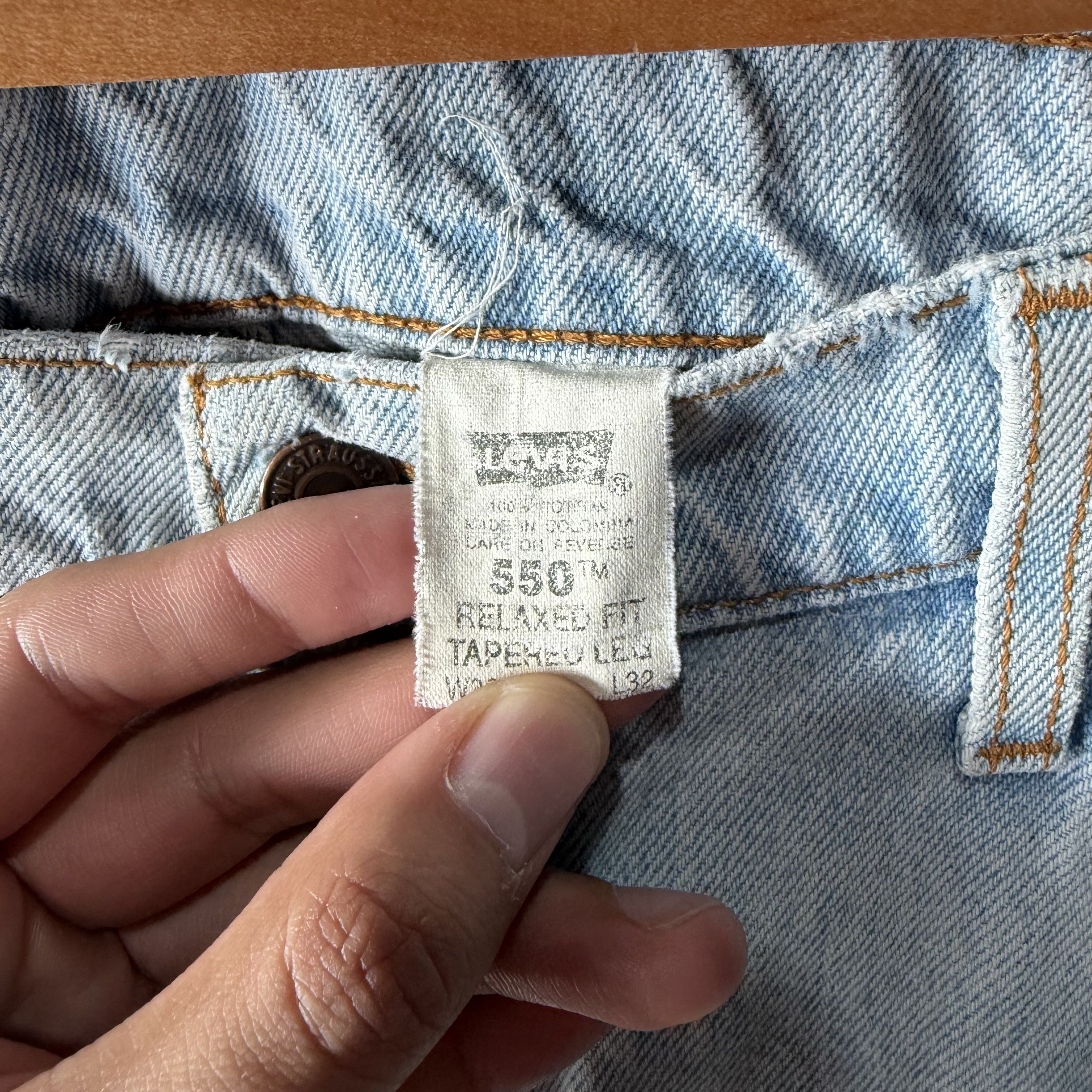 Levi's Vtg Levis 550 Jeans Mens 36x32 (34x27) Orange Tab Relaxed Size US 36 / EU 52 - 5 Thumbnail